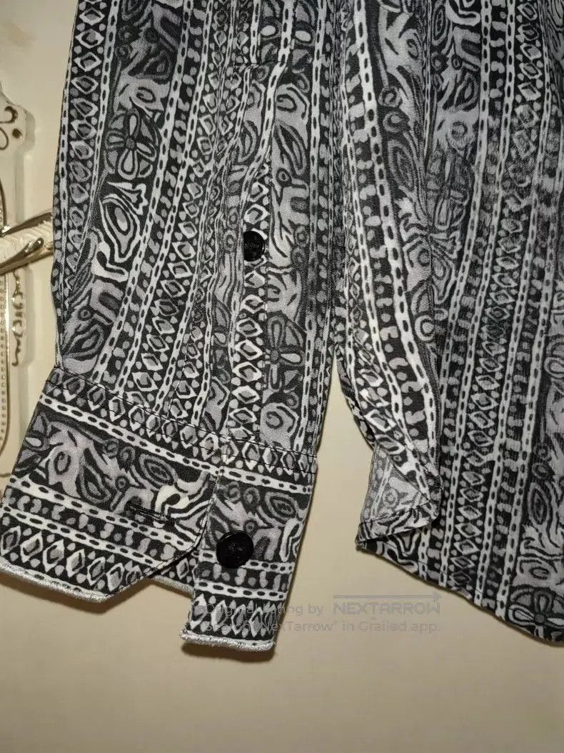 Saint Laurent Paris SLP Saint Laurent Silk Henley Shirt. Size US M / EU 48-50 / 2 - 4 Thumbnail