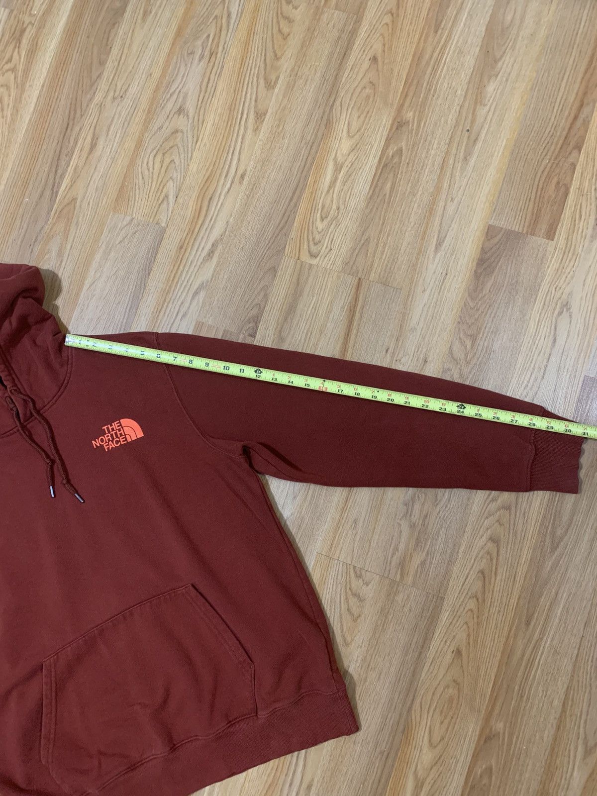 The North Face The North Face Box Logo Pullover Hoodie Sweatshirt Size US L / EU 52-54 / 3 - 12 Thumbnail