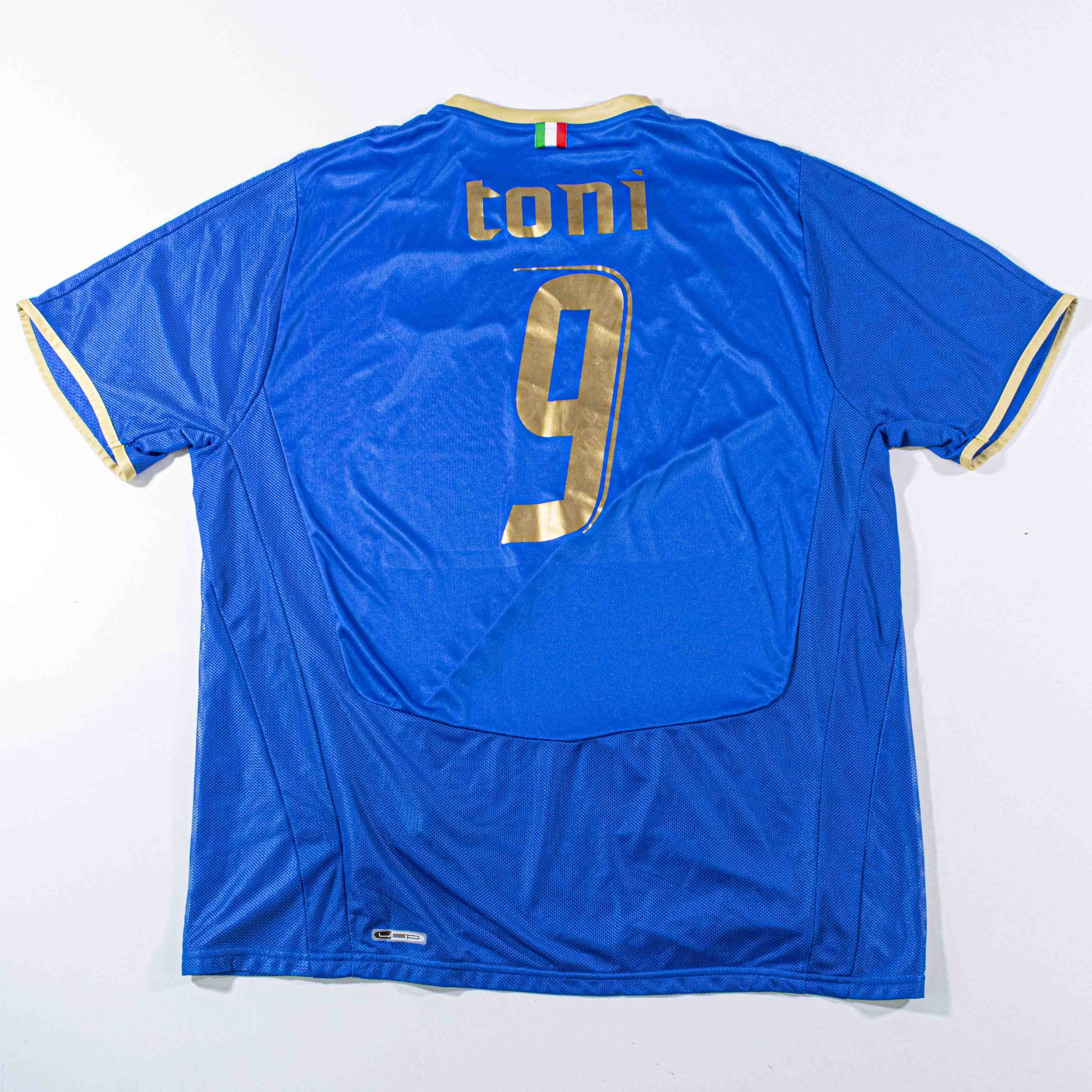 Puma Vintage Puma 2007 2008 Italy Home Jersey Luca Toni 9 Euro Size US XL / EU 56 / 4 - 1 Thumbnail
