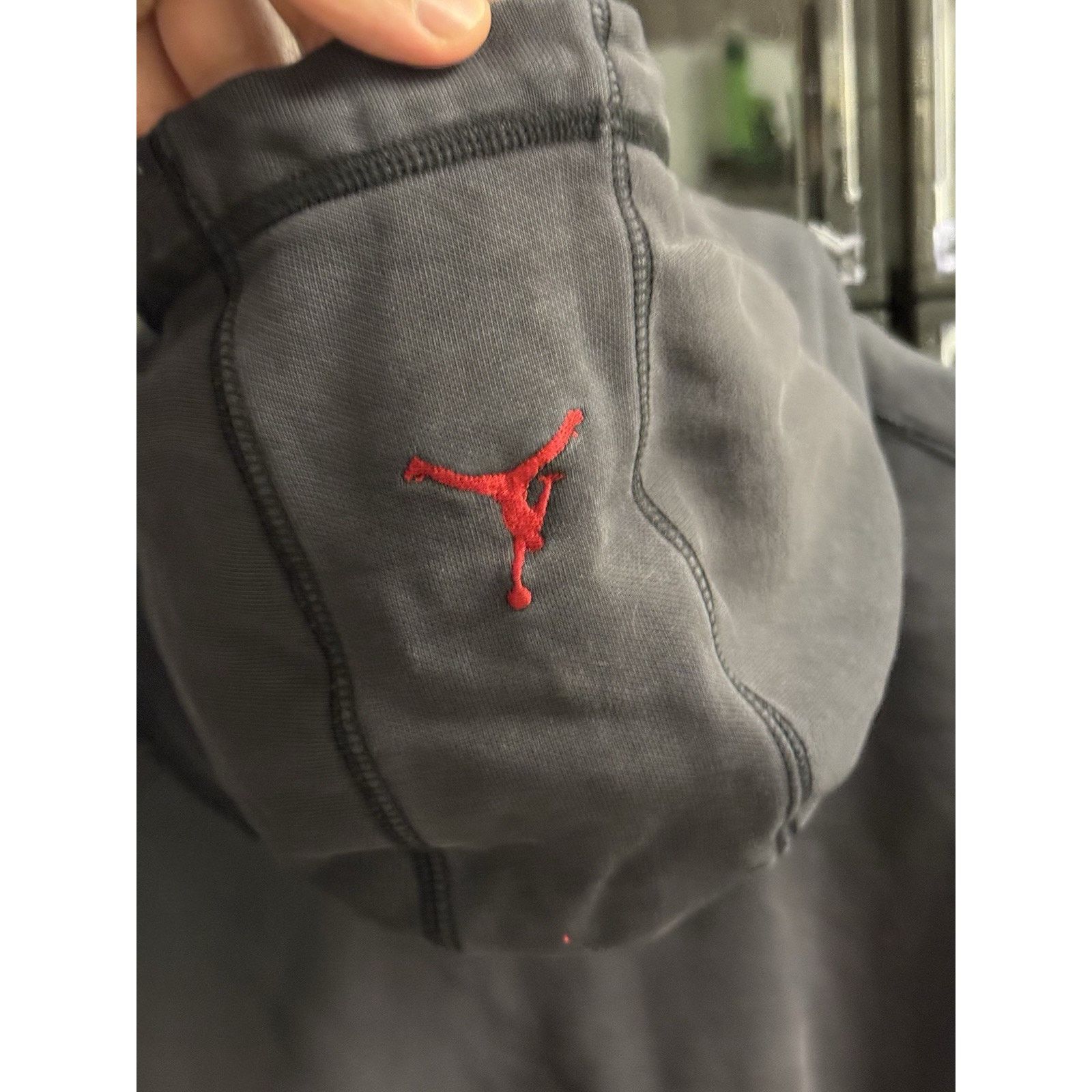 Vintage Jordan Zip-Up Hoodie XL Embroidered Y2K Black/Red Size US XL / EU 56 / 4 - 3 Thumbnail