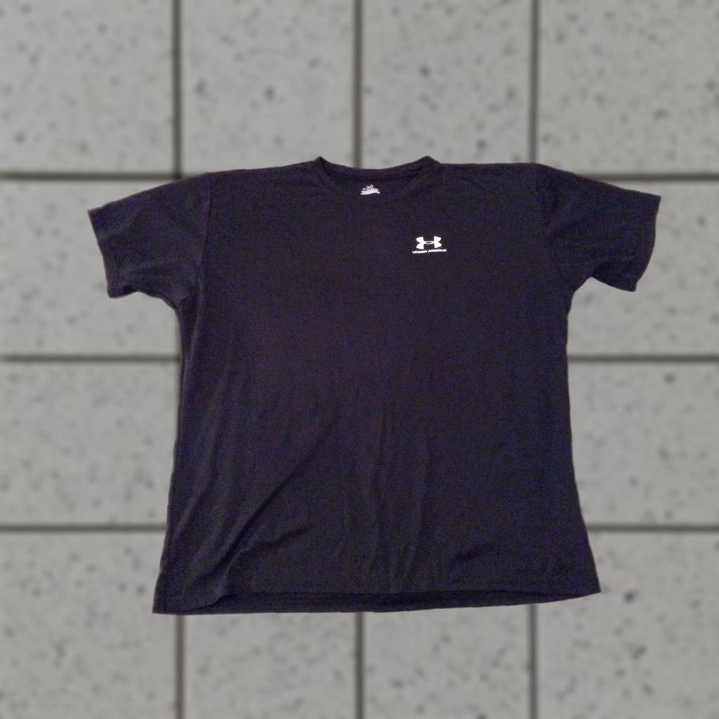 Under Armour VINTAGE? Under Armour Shirt L Black Athletic Mens T-Shirt Activewear Large Black Athletic Mens Size US L / EU 52-54 / 3 - 1 Thumbnail