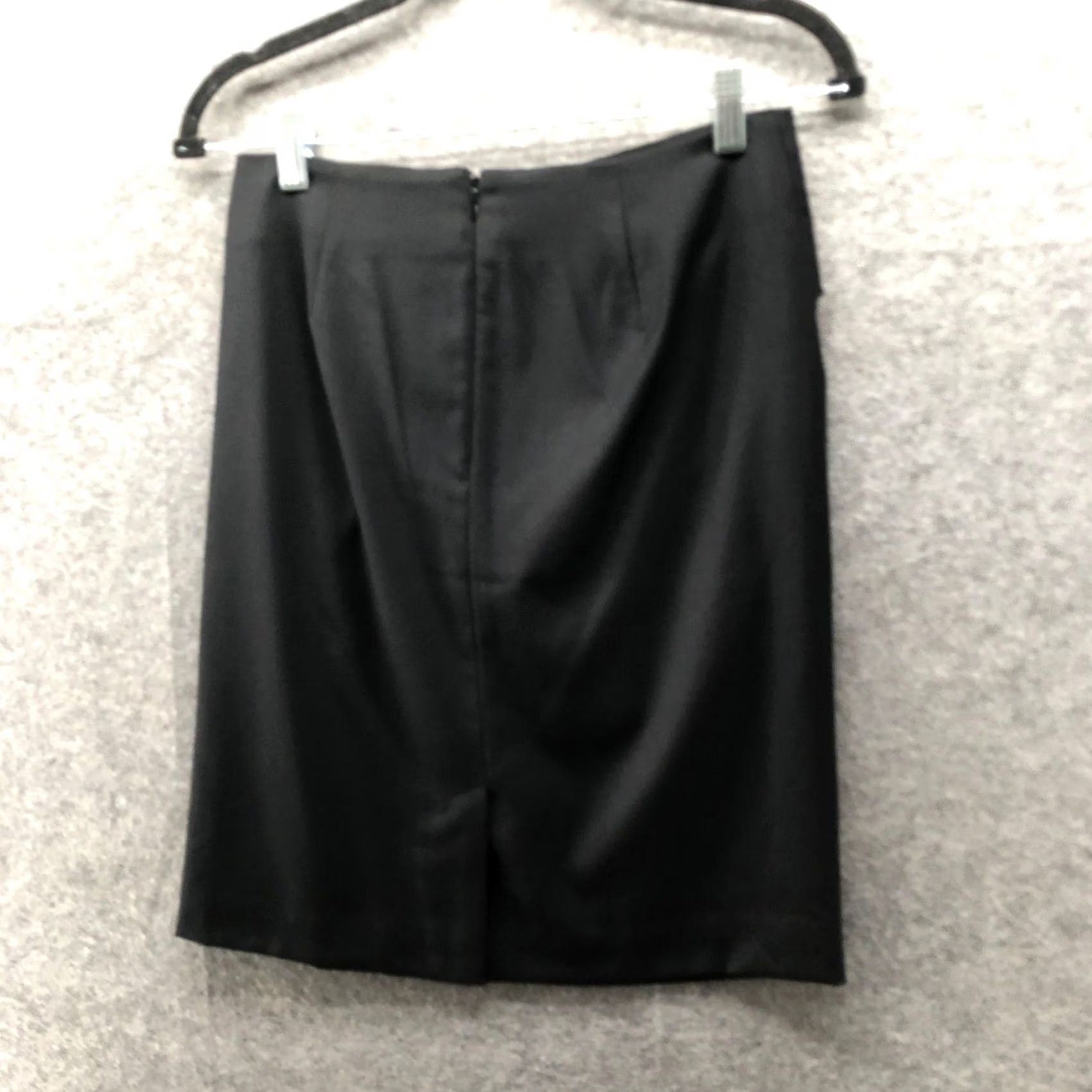 Banana Republic Banana Republic Bow Front Pencil Skirt Womens 2 Black Office Formal Skirt Knee Length Zip Back Vent Stretch Lined Size 26" / US 2 / IT 38 - 2 Thumbnail