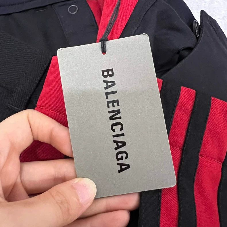 Balenciaga Balenciaga size 44 Straight pants with red stripes on the Size US 28 / EU 44 - 4 Thumbnail