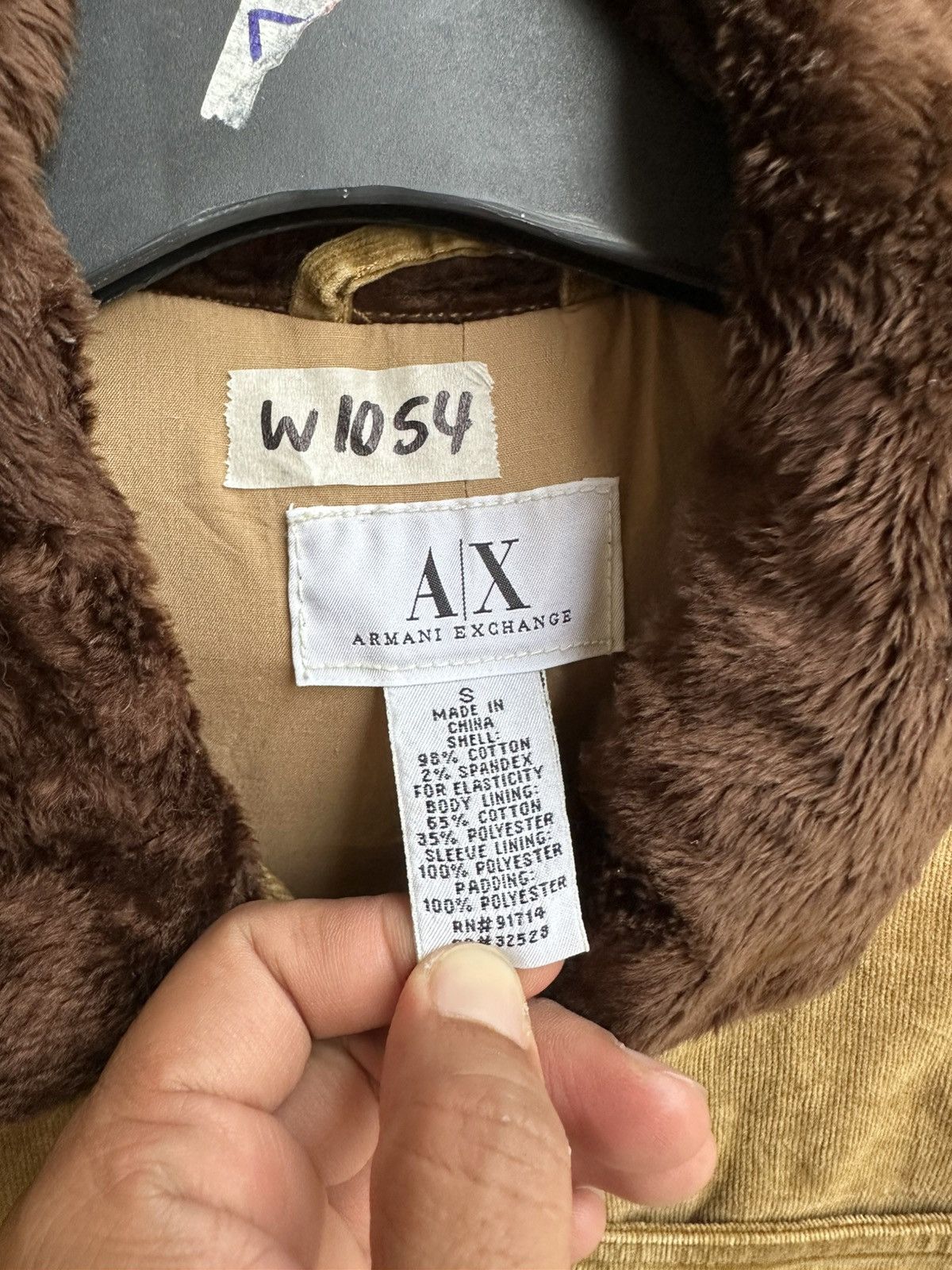Armani Exchange Vintage Armani Exchange Curdoroy Sherpa Jacket Size US S / EU 44-46 / 1 - 5 Thumbnail