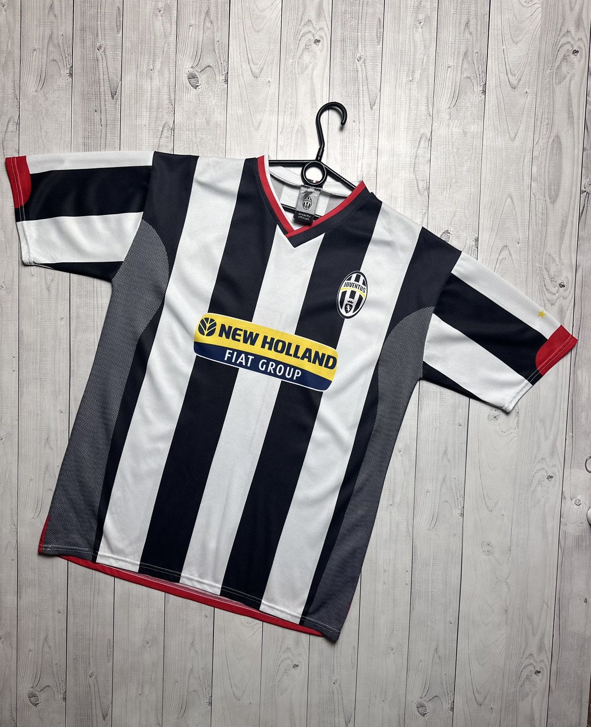 Vintage Vintage Juventus soccer jersey 17 Trezeguet size M rare Size US M / EU 48-50 / 2 - 2 Thumbnail