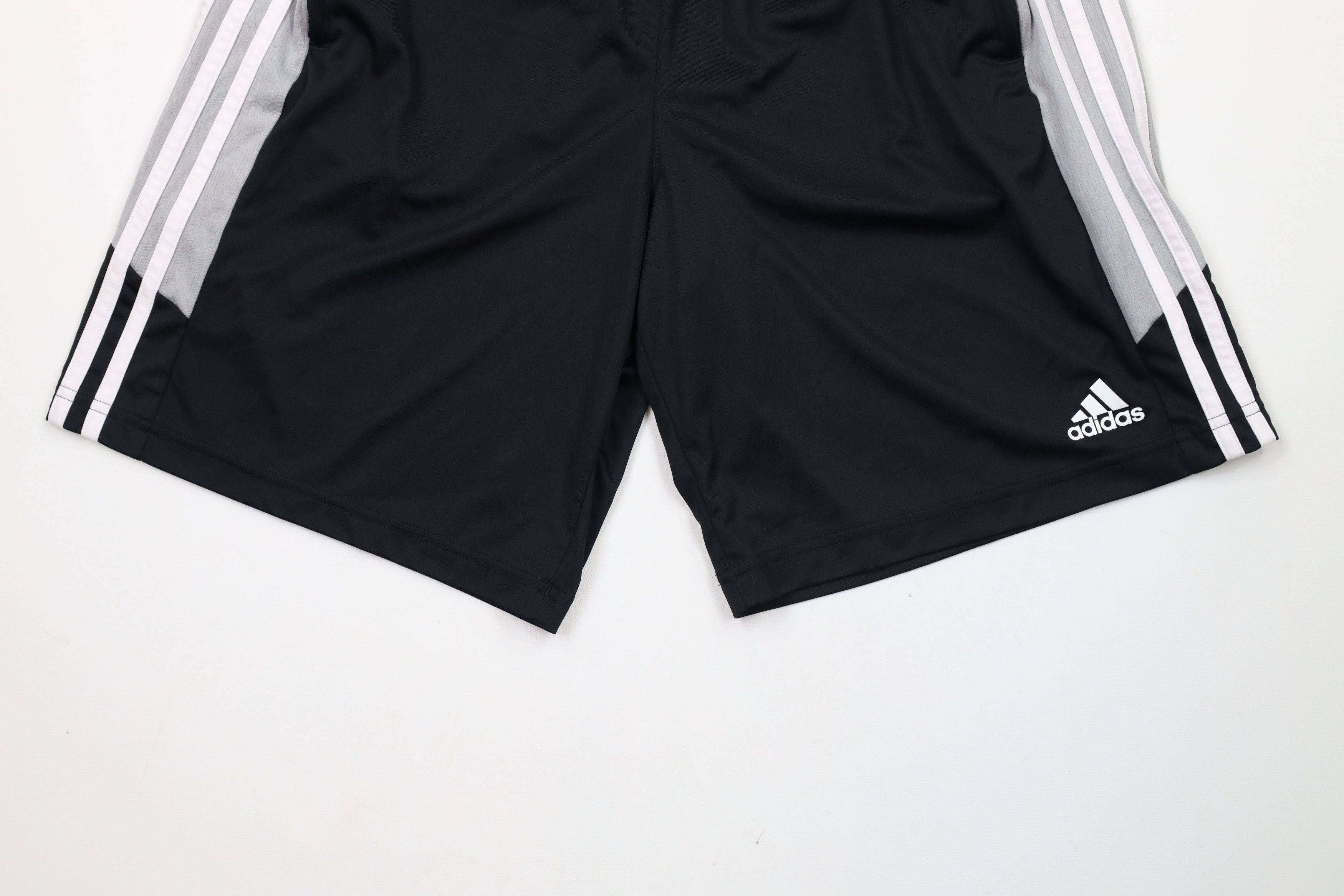Adidas × Vintage Vintage Y2K Adidas Striped Running Jogging Soccer Shorts Size US 34 / EU 50 - 4 Thumbnail