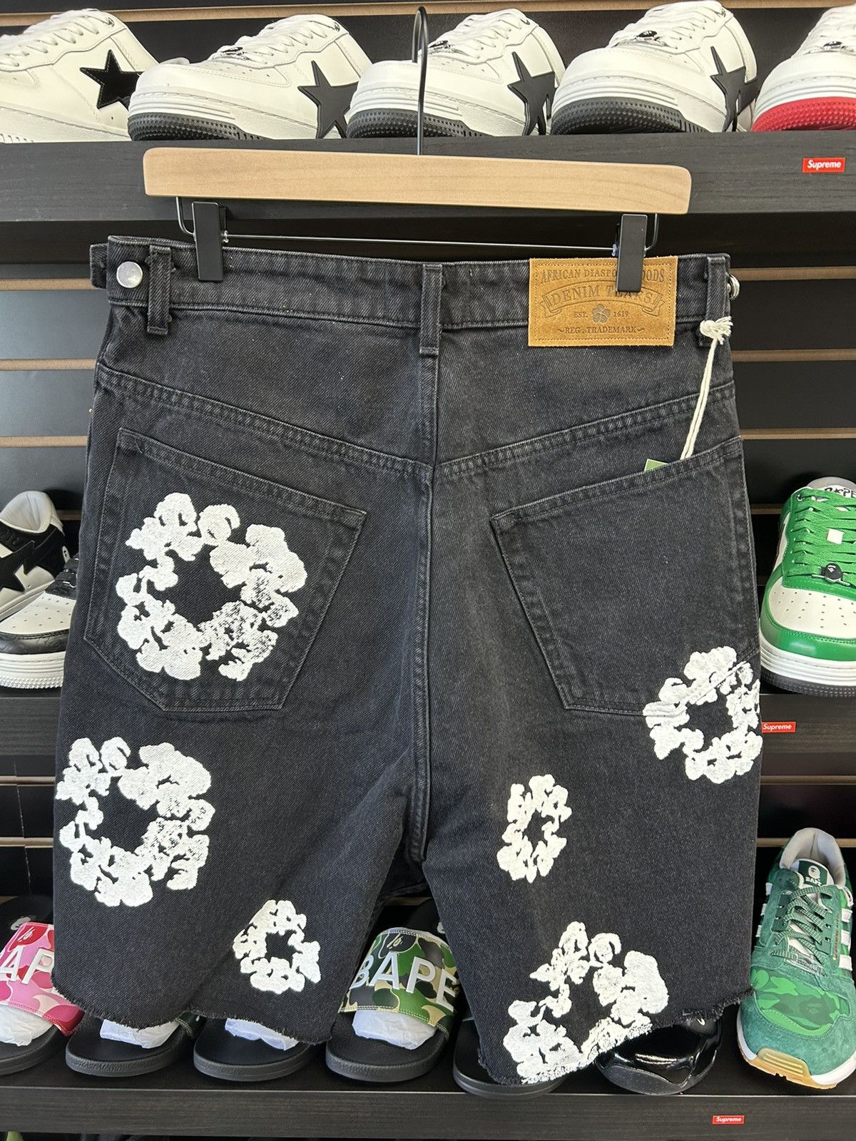 DENIM TEARS Denim tears Jean shorts Size US 32 / EU 48 - 3 Thumbnail