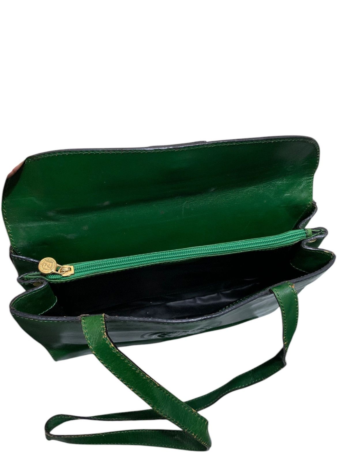 Fendi 🔥RARE VTG FENDI 499 GREEN LEATHER SHOULDER BAG Size ONE SIZE - 9 Thumbnail