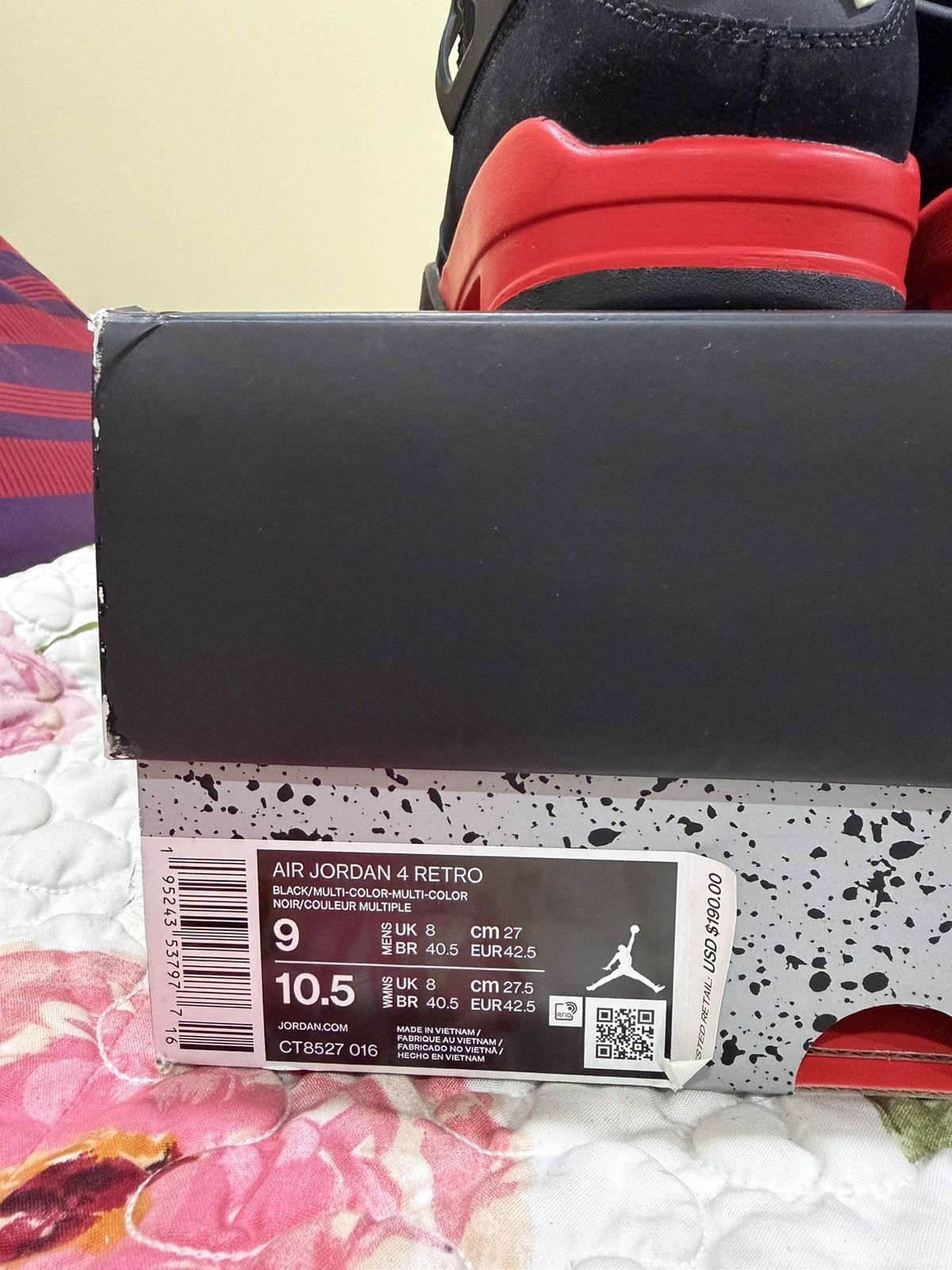 Jordan Brand Black Red thunder 11s Size US 9 / EU 42 - 6 Thumbnail