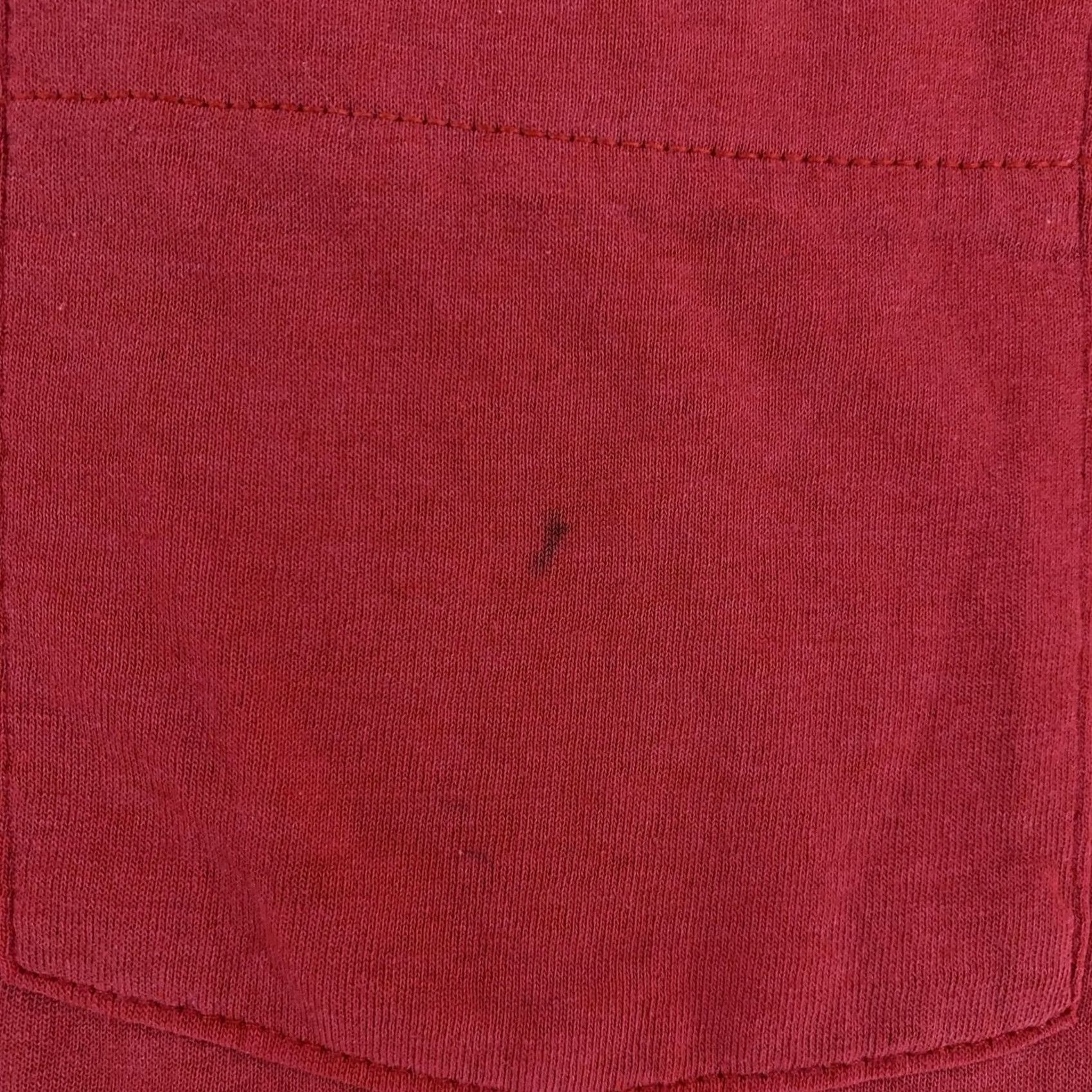 Fruit Of The Loom VINTAGE Fruit of the Loom Shirt Mens M Red T-Shirt Pocket 90s Classic Minimalist Size US M / EU 48-50 / 2 - 3 Thumbnail