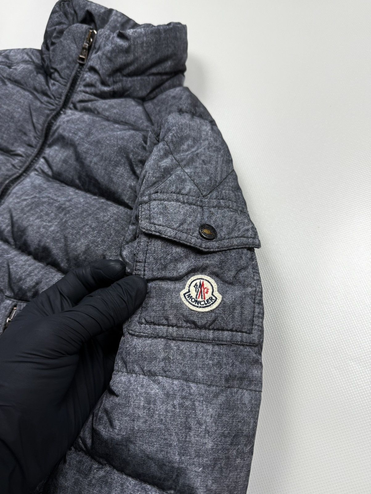 Moncler Moncler Maya Giubbotto Rare Colorway Kids Puffer Jacket 6Y Size US XXS / EU 40 - 5 Thumbnail