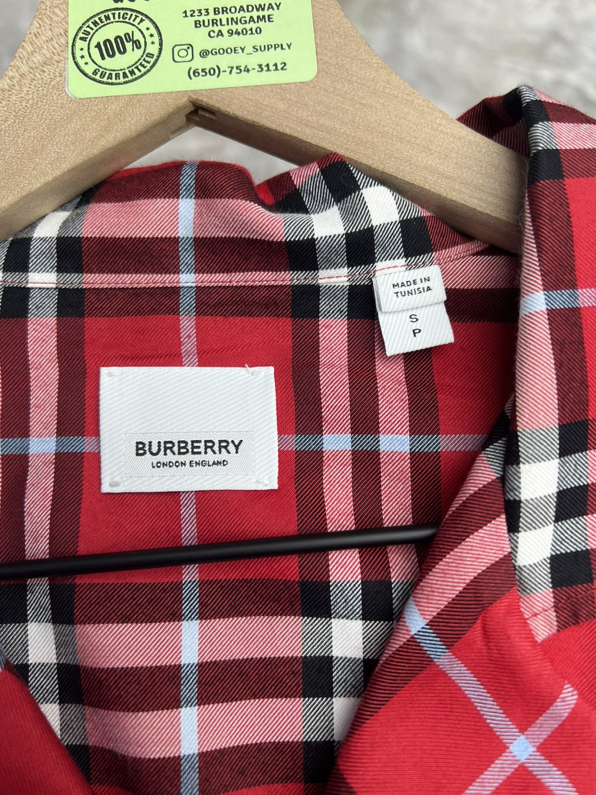 Burberry Burberry Red Stripe Button Up Tee Size US S / EU 44-46 / 1 - 6 Thumbnail