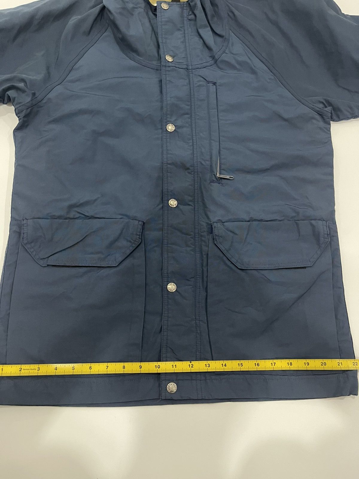The North Face This is a vintage The North Face down parka in blue with Size US L / EU 52-54 / 3 - 12 Thumbnail