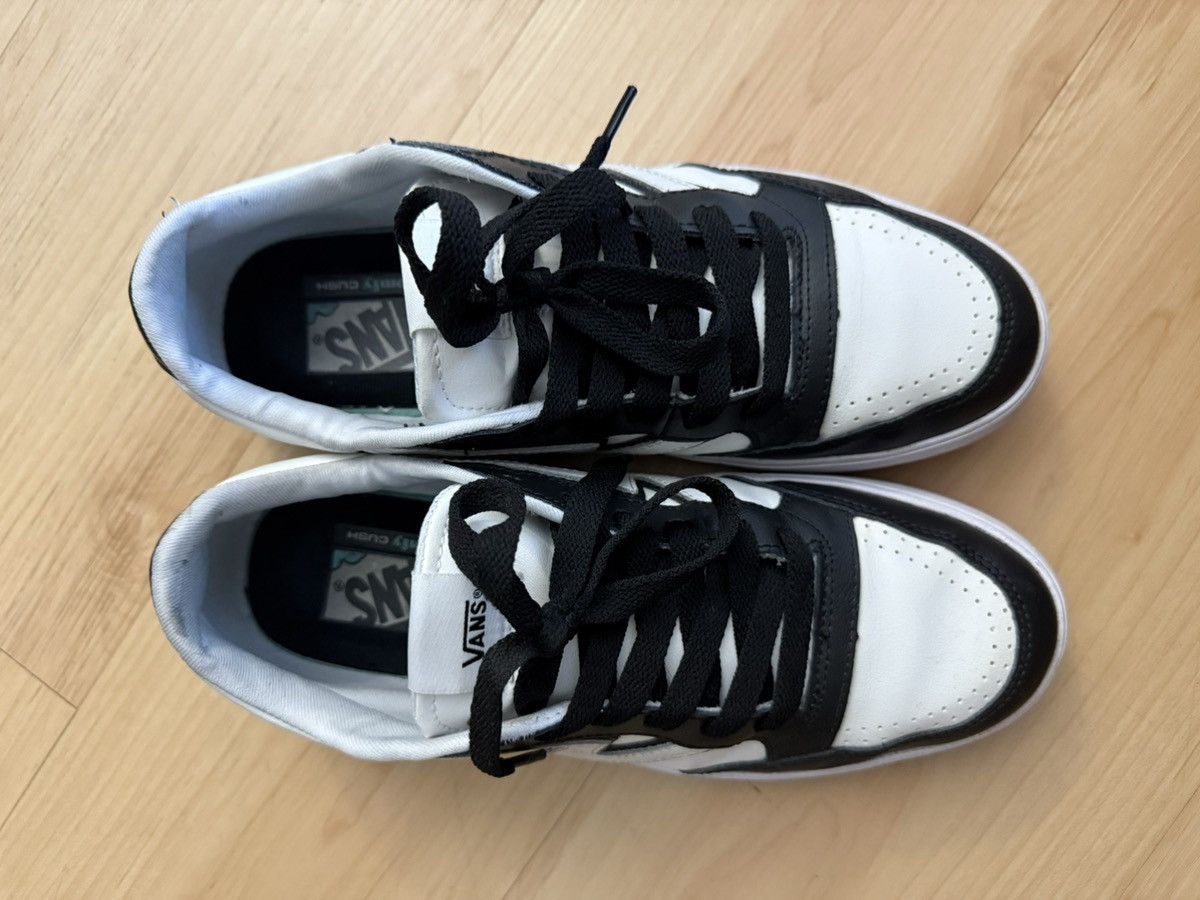 Vans Vans Lowland Comfycush Black White Shoes Size US 9 / EU 42 - 2 Thumbnail