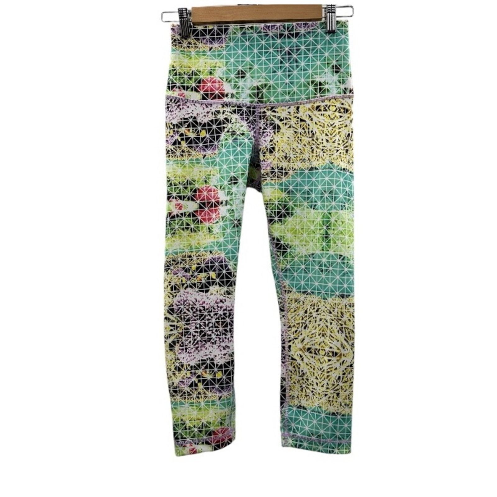 Lululemon Lululemon Rare Wunder Under Crop II *Full-On Luon Roll Down Size 27" / US 4 / IT 40 - 3 Thumbnail