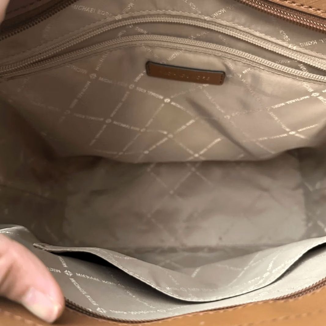 Michael Kors Michael Kors Ayden Luggage Tote Saffiano Leather Hand Bag Large Carryall Brown Womens Tote Size ONE SIZE - 6 Thumbnail