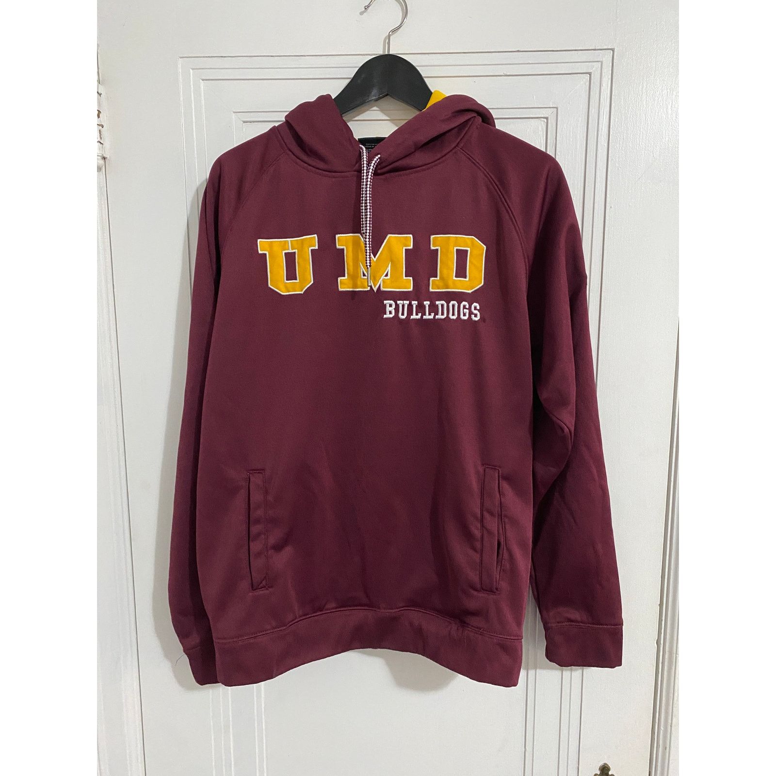 Umd bulldogs sweatshirt clearance