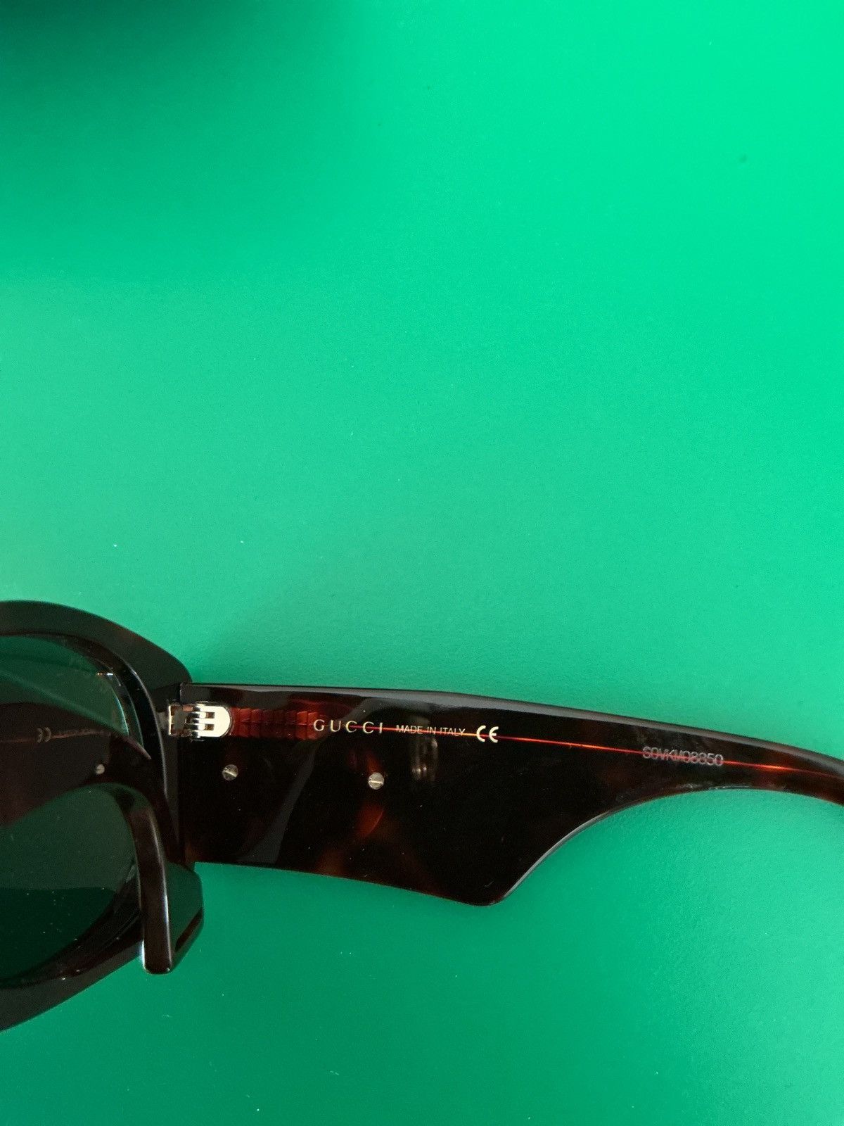 Gucci Oversized fun chunky Gucci sunglasses Size ONE SIZE - 10 Thumbnail