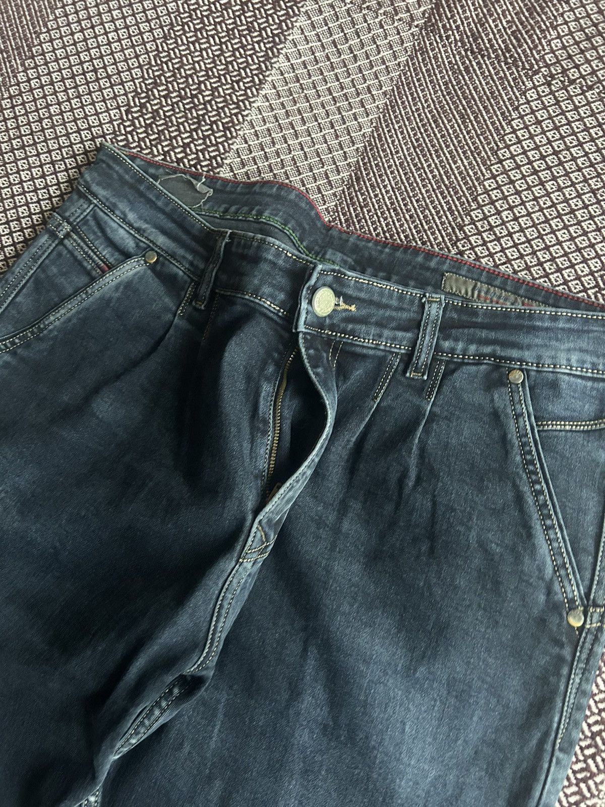 Diesel Vintage Diesel Thavar Export Surplus Denim Jeans Size 36 Size US 36 / EU 52 - 14 Thumbnail