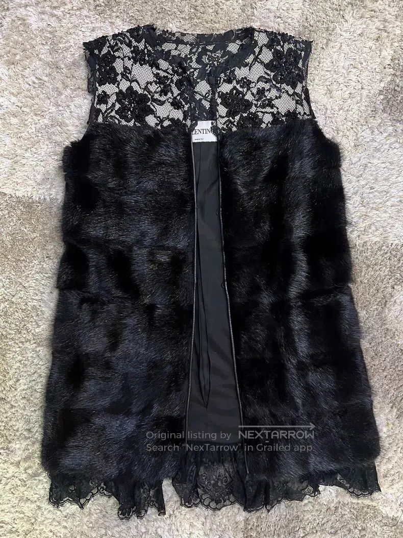 Valentino Valentino Nailed beaded mink vest Size S / US 4 / IT 40 - 1 Thumbnail