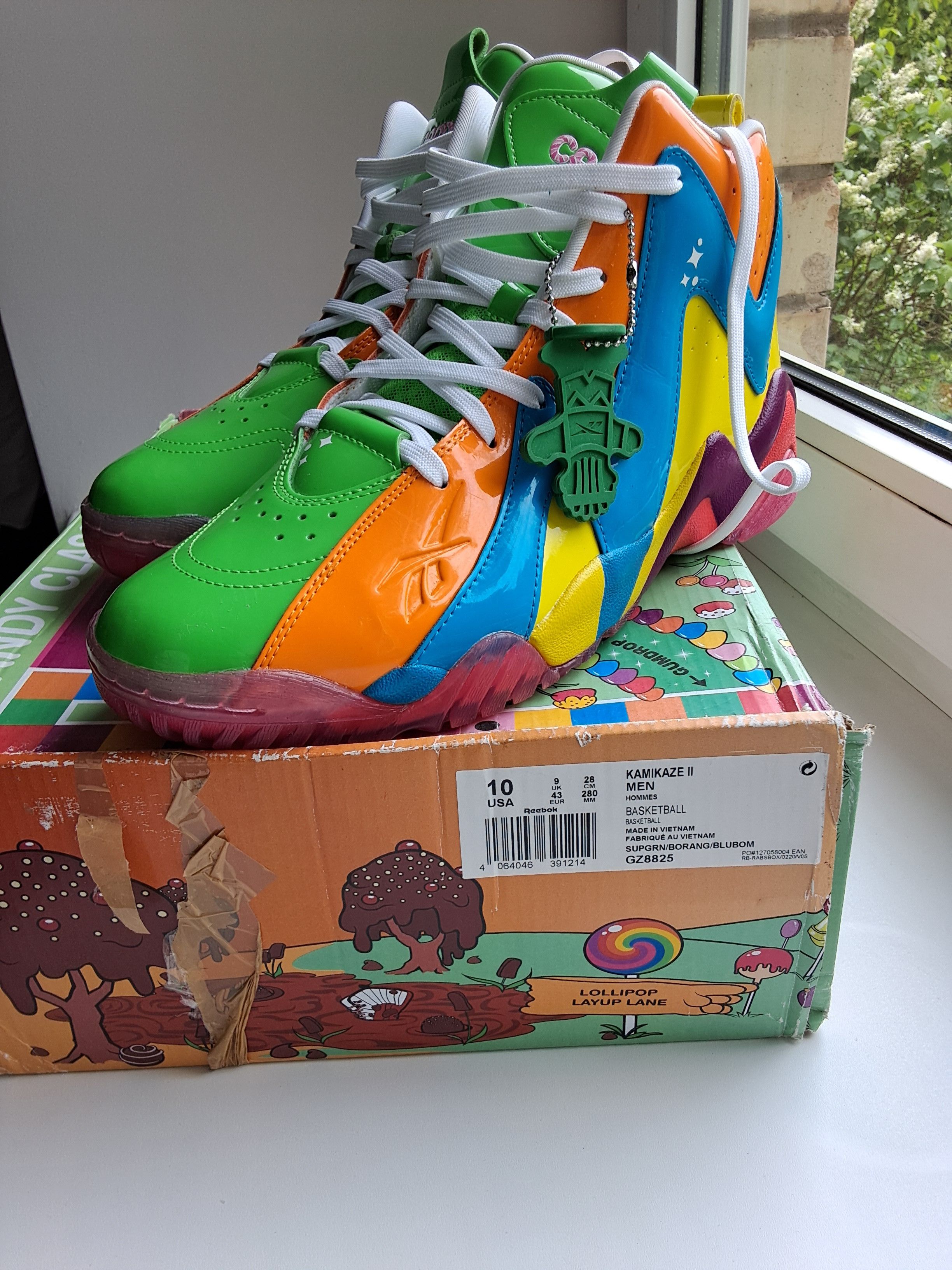 Reebok Reebok x Hasbro Kamikaze II 'Candy Land' Size US 10 / EU 43 - 2 Thumbnail