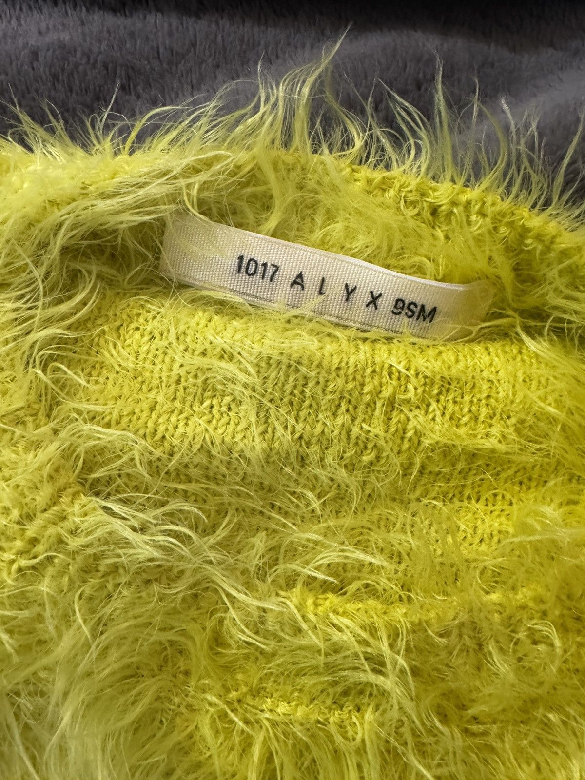 1017 ALYX 9SM 1017 Alyx 9sm fuzzy sweater neon Size US S / EU 44-46 / 1 - 2 Thumbnail