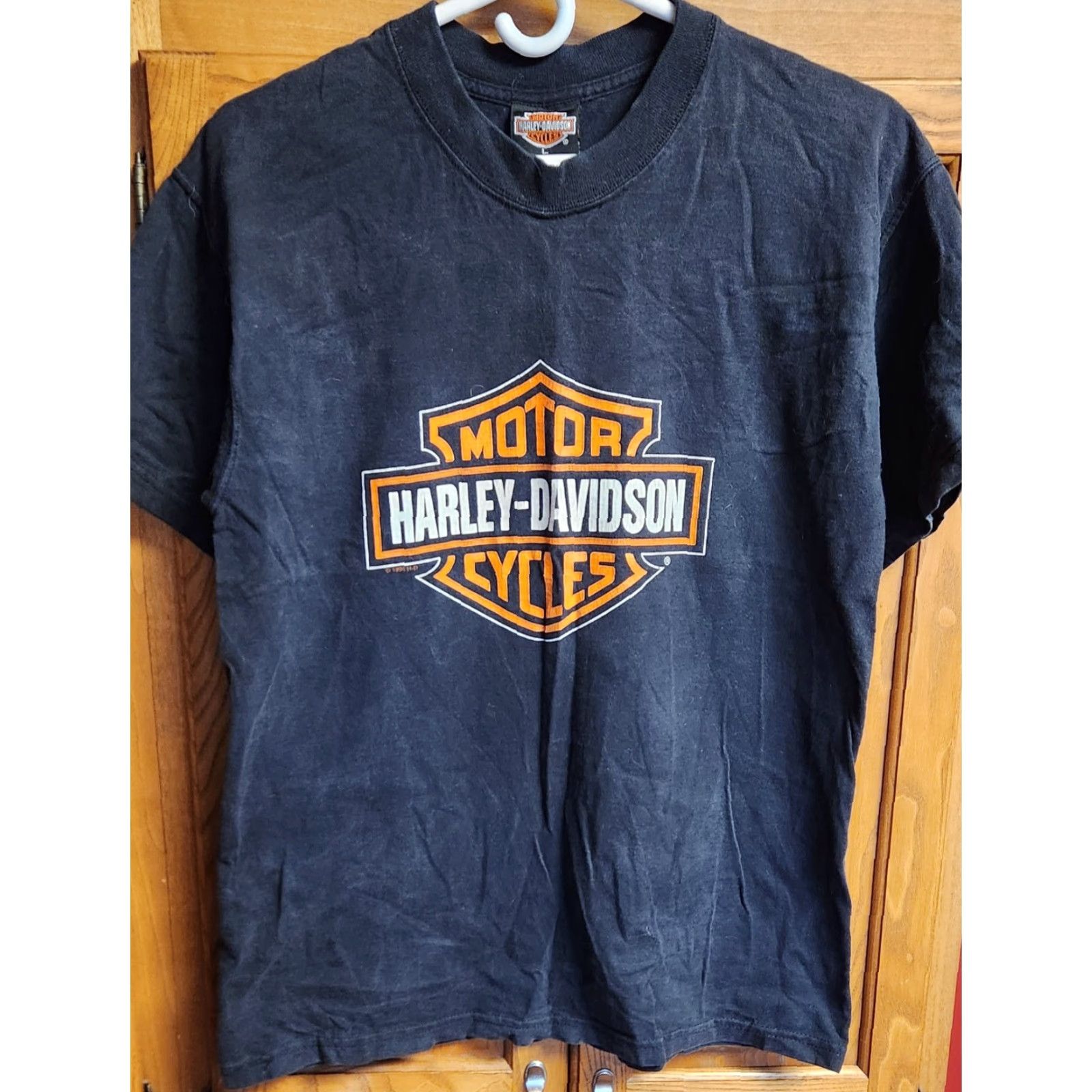 Harley Davidson VINTAGE Harley-Davidson STADIUM T Shirt Mens L Black 1996 London England HD USA Graphic Tee Mens L Decade 1990s Size US L / EU 52-54 / 3 - 4 Thumbnail