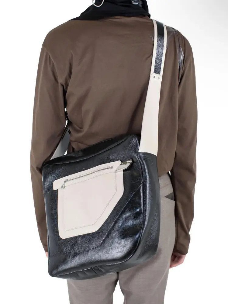 Kiko Kostadinov Kiko Kostadinov 25SS Deultum Joint LEather Messager Bag-250 Size ONE SIZE - 4 Thumbnail