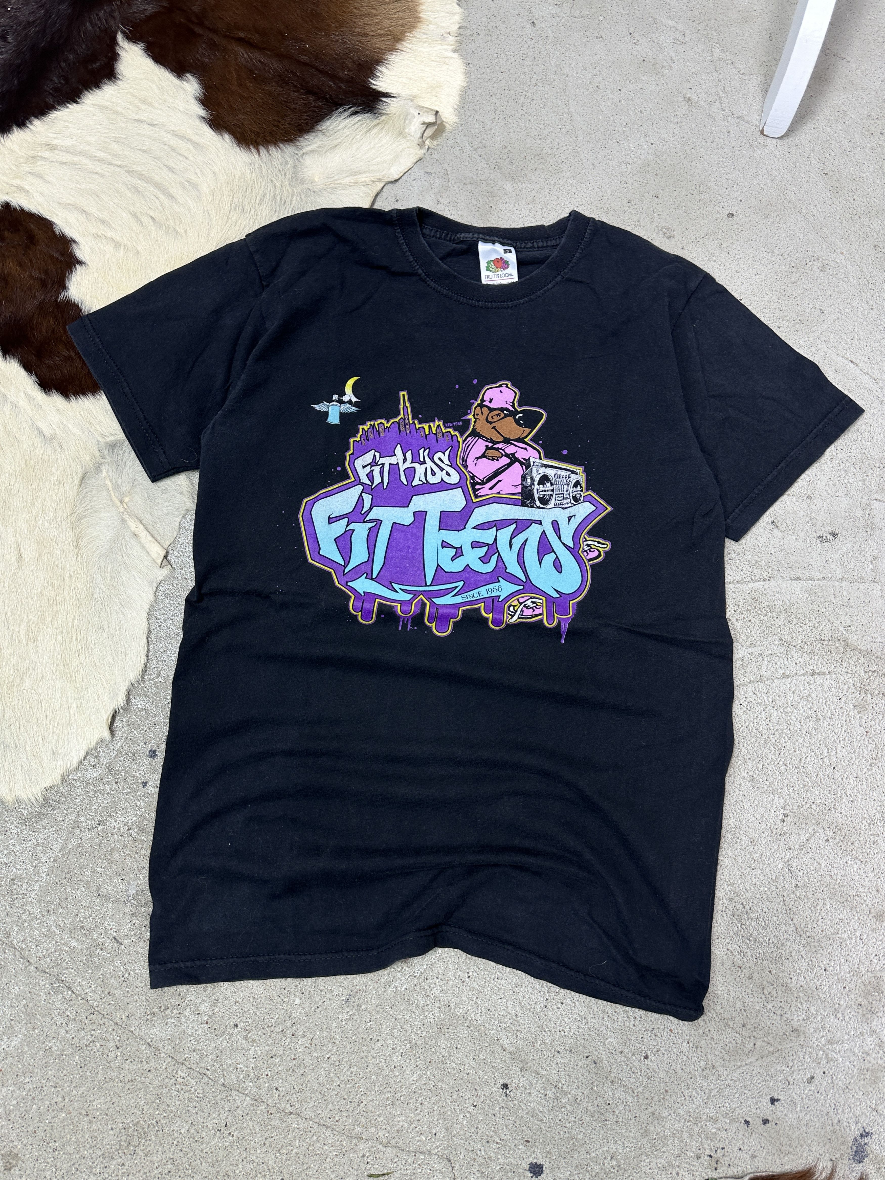 Vintage Vintage Streetwear Hip Hop Skater Doggy SWAG T-shirt Y2K Size US S / EU 44-46 / 1 - 1 Thumbnail