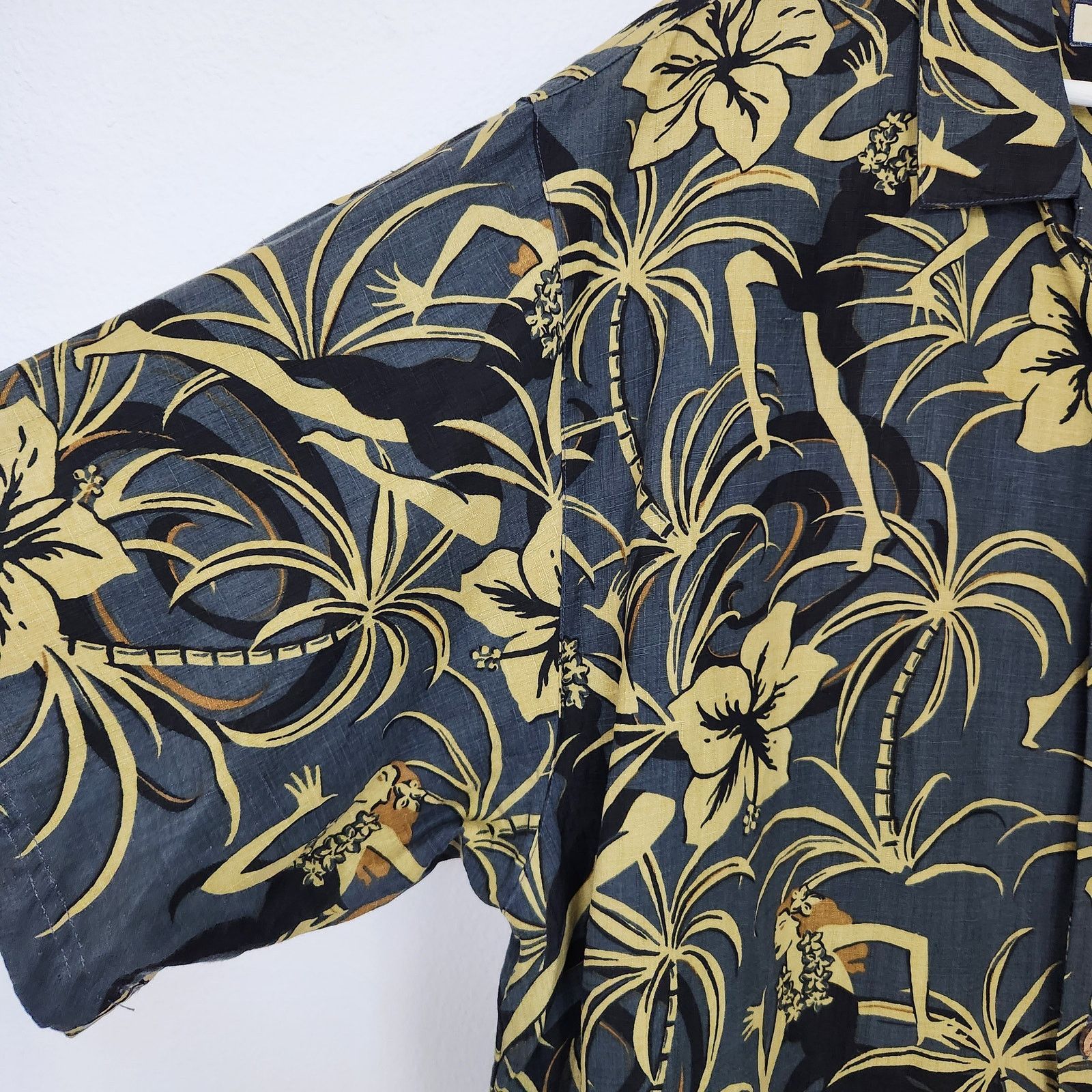 Tommy Bahama Tommy Bahama Hawaiian Print Button Shirt Hula XL Size US XL / EU 56 / 4 - 2 Thumbnail