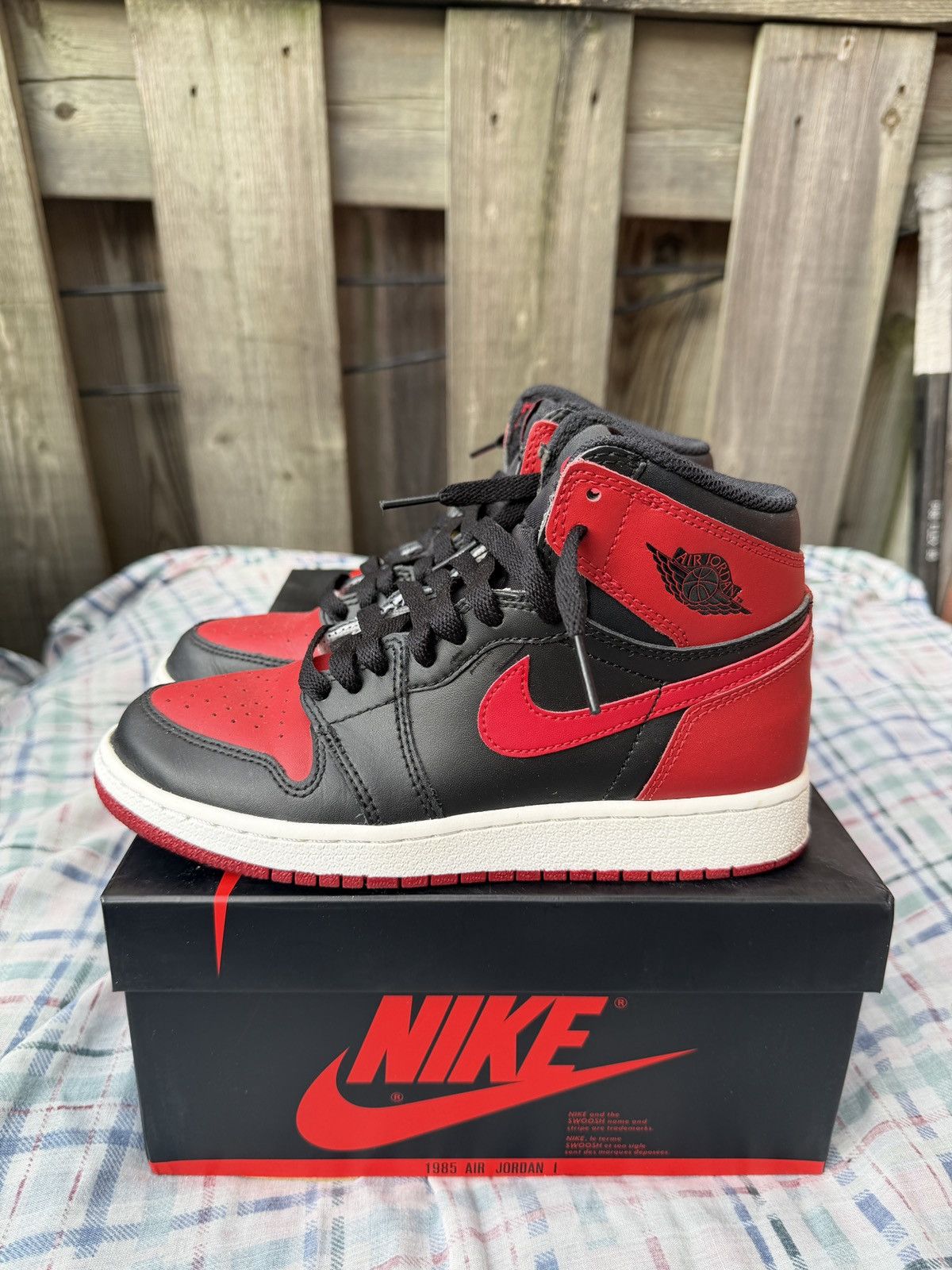 Jordan Brand Jordan 1 Retro High Banned Bred 2016 Size US 5 / IT 35 - 7 Thumbnail