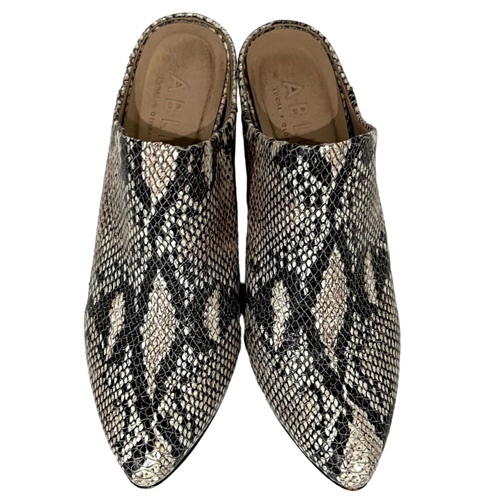Vintage VINTAGE ABLE Snakeskin Leather Block Heeled Mules Pointed-Toe Sz 8M BRAZIL MADE Women Shoes Black Snake Print Block Heel Slip On Brazil MADE Size US 8 / IT 38 - 4 Thumbnail