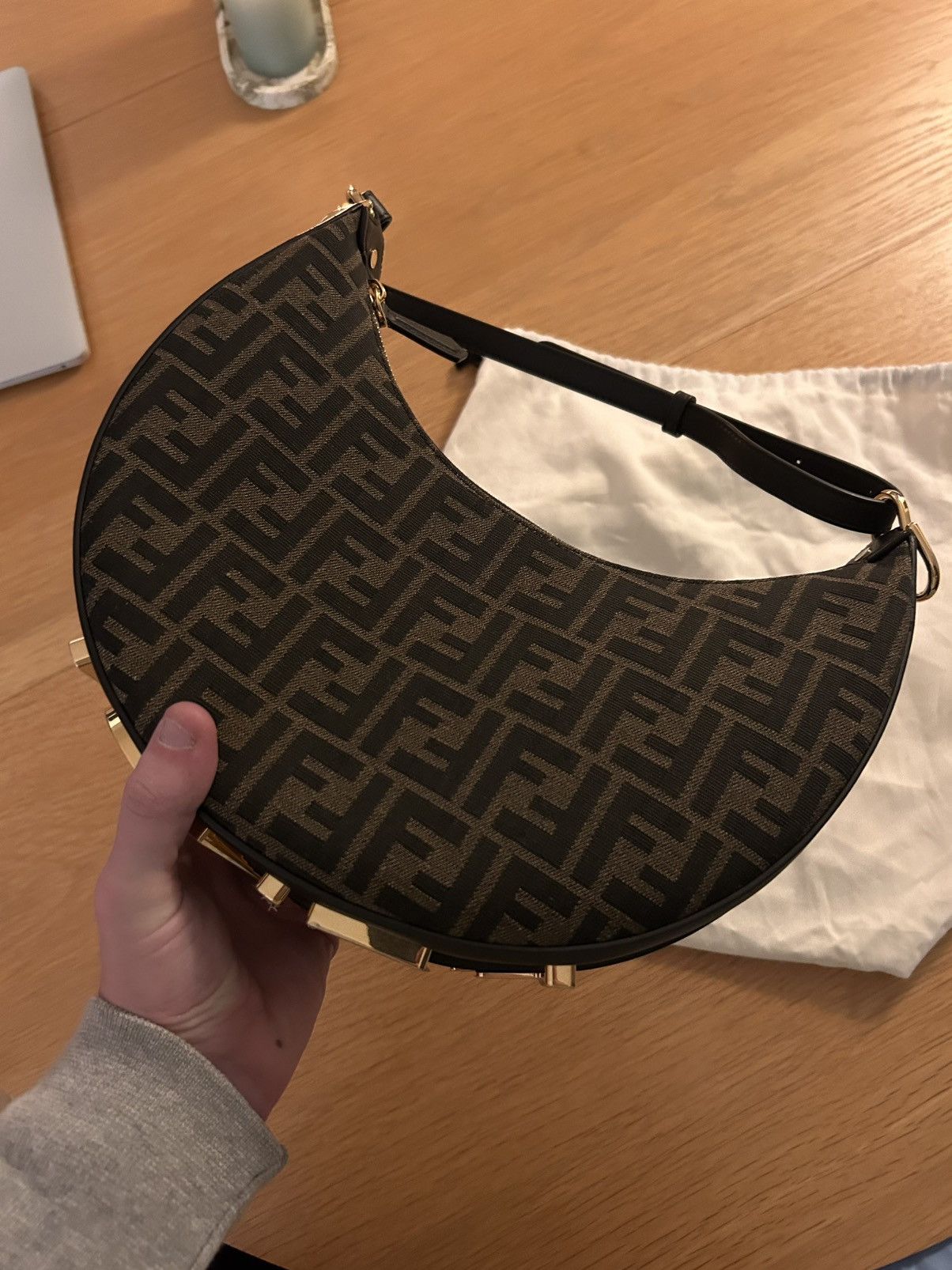 Fendi Fendigraphy Logo Hobo Bag Size ONE SIZE - 8 Thumbnail
