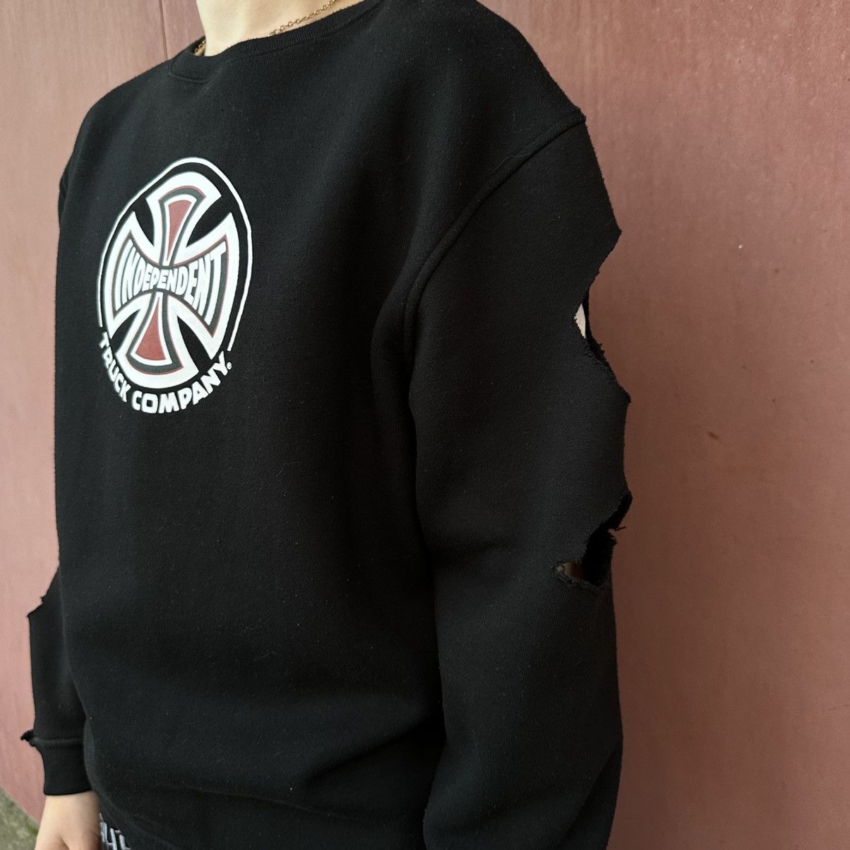 Independent Truck Co. Vintage Independent Sweatshirt Big Logo Band SK8 Custom 00s Size US L / EU 52-54 / 3 - 4 Thumbnail