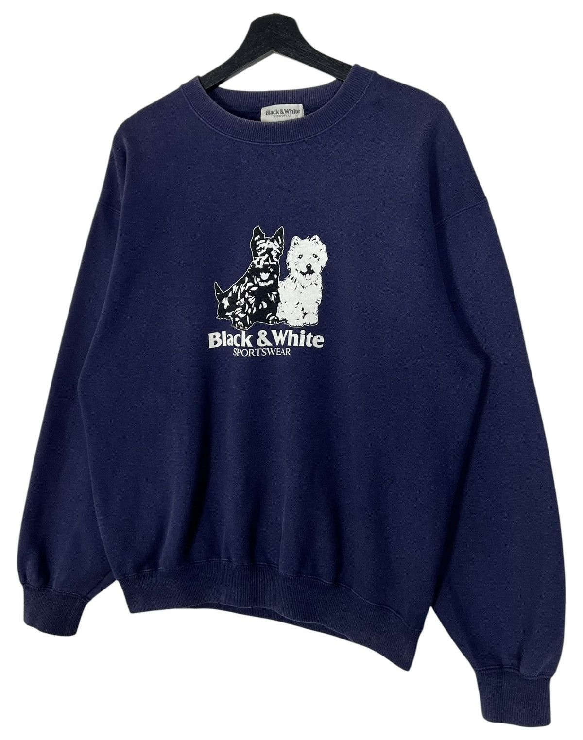 Japanese Brand × Vintage Vintage Black & White Sportwear Sweatshirt Size US M / EU 48-50 / 2 - 3 Thumbnail