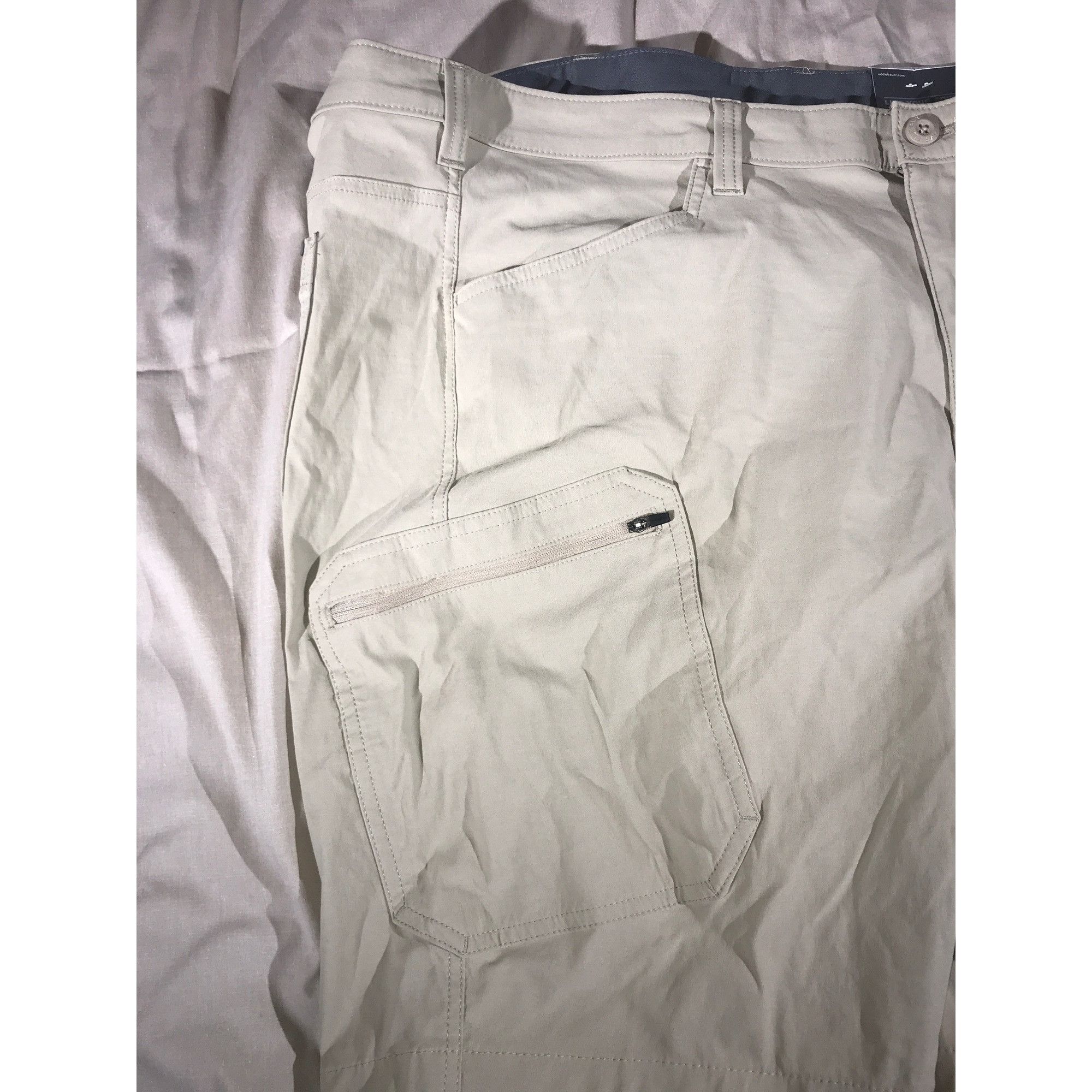 Eddie Bauer Eddie Bauer Men's "Live Your Adventure" Beige Active Shorts Size US 38 / EU 54 - 5 Thumbnail
