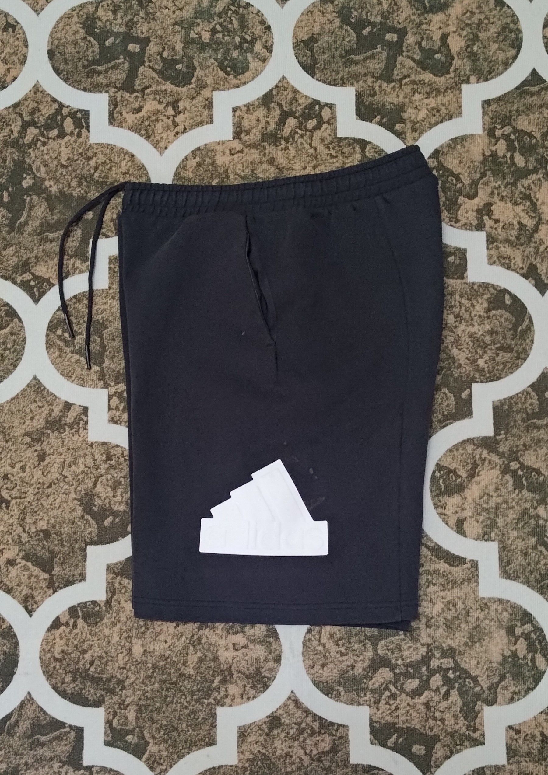 Adidas Adidas Future Icons Badge of Sport Shorts Size US 32 / EU 48 - 1 Thumbnail