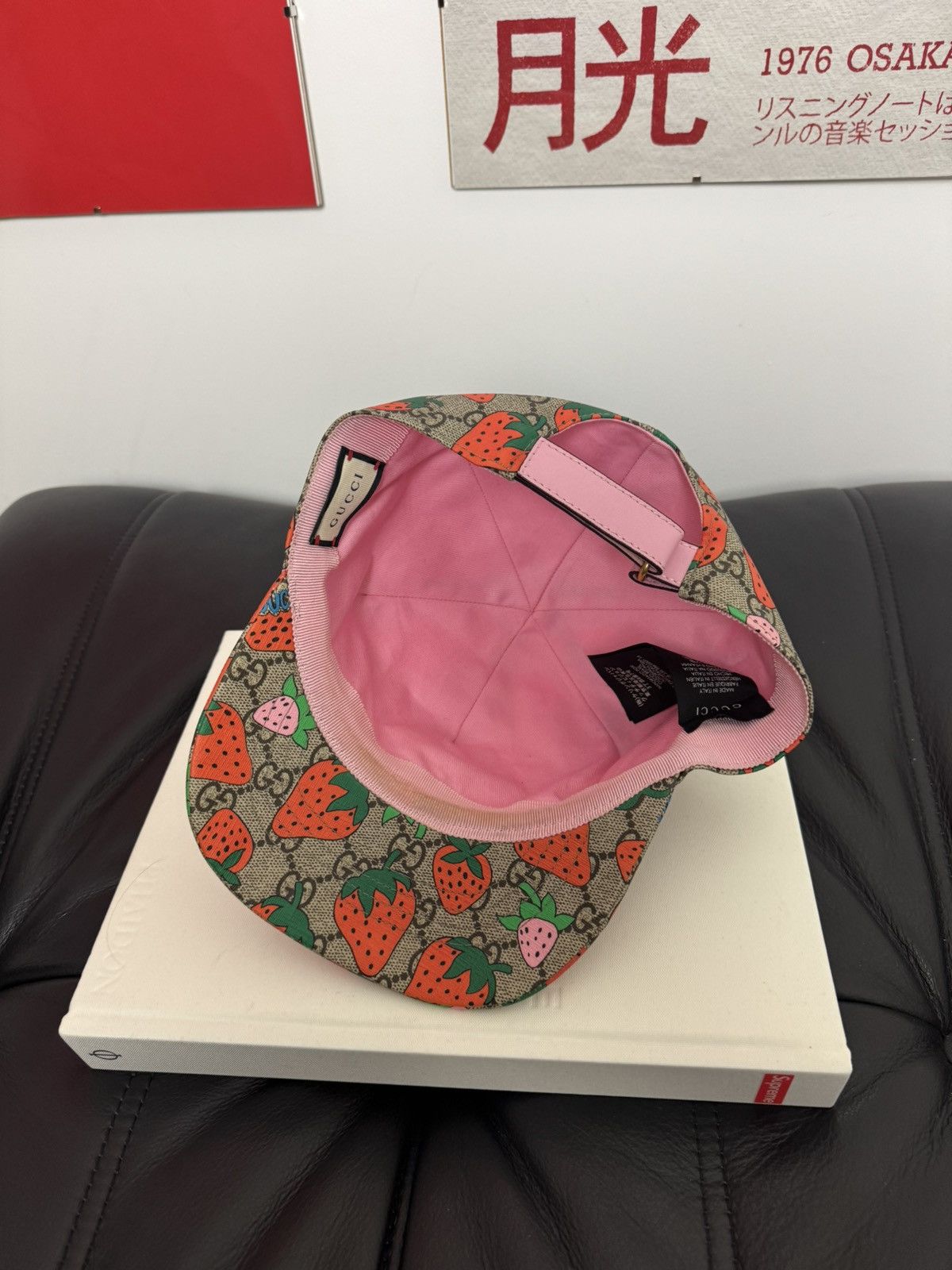 Gucci Rare Gucci Strawberry Monogram Designer Hat Luxury High End Size ONE SIZE - 4 Thumbnail