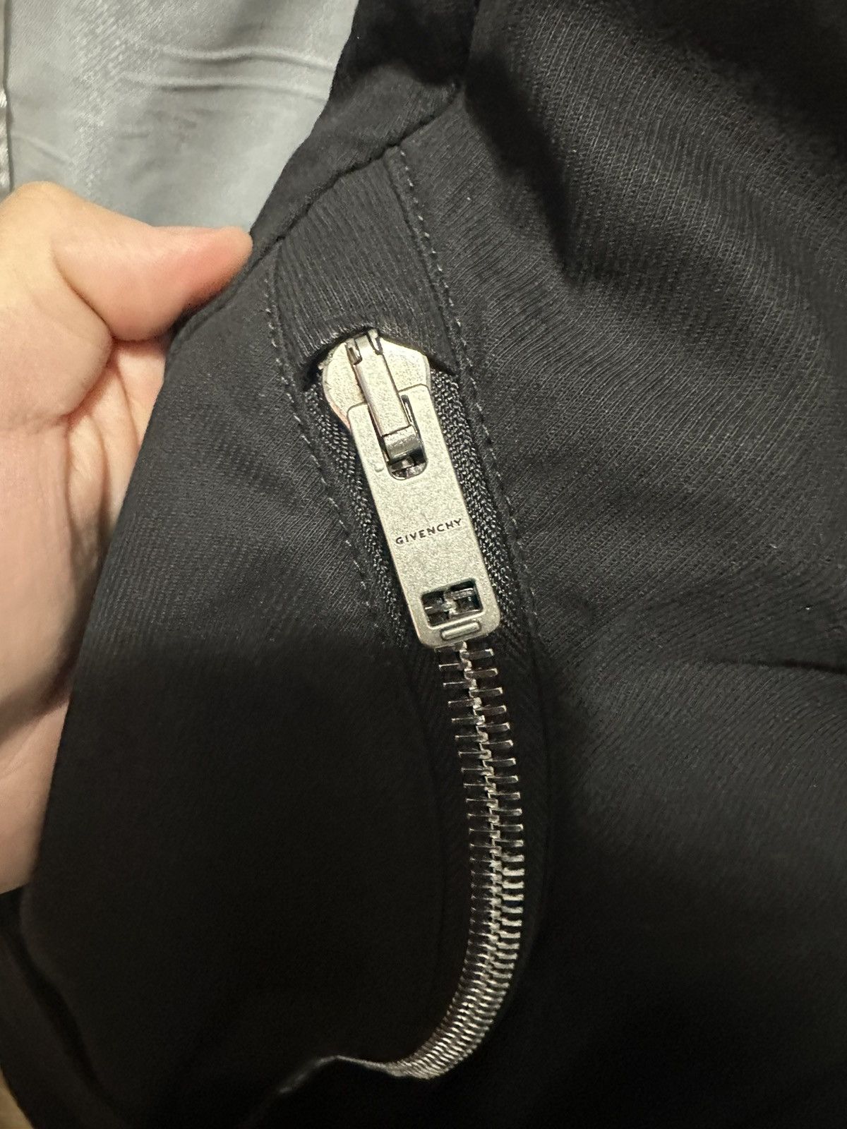 Givenchy Givenchy Black Pants Size US 30 / EU 46 - 3 Thumbnail