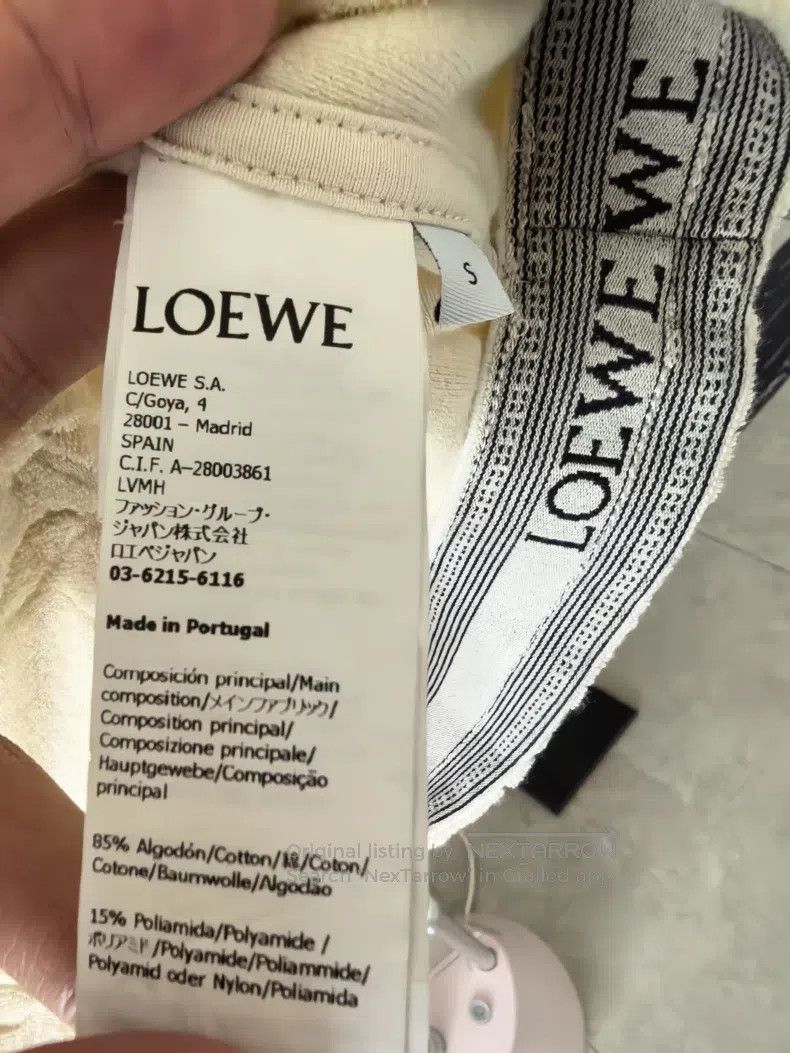 Loewe Loewe Vest with short sleeves, front and back are covered Size S / US 4 / IT 40 - 4 Thumbnail