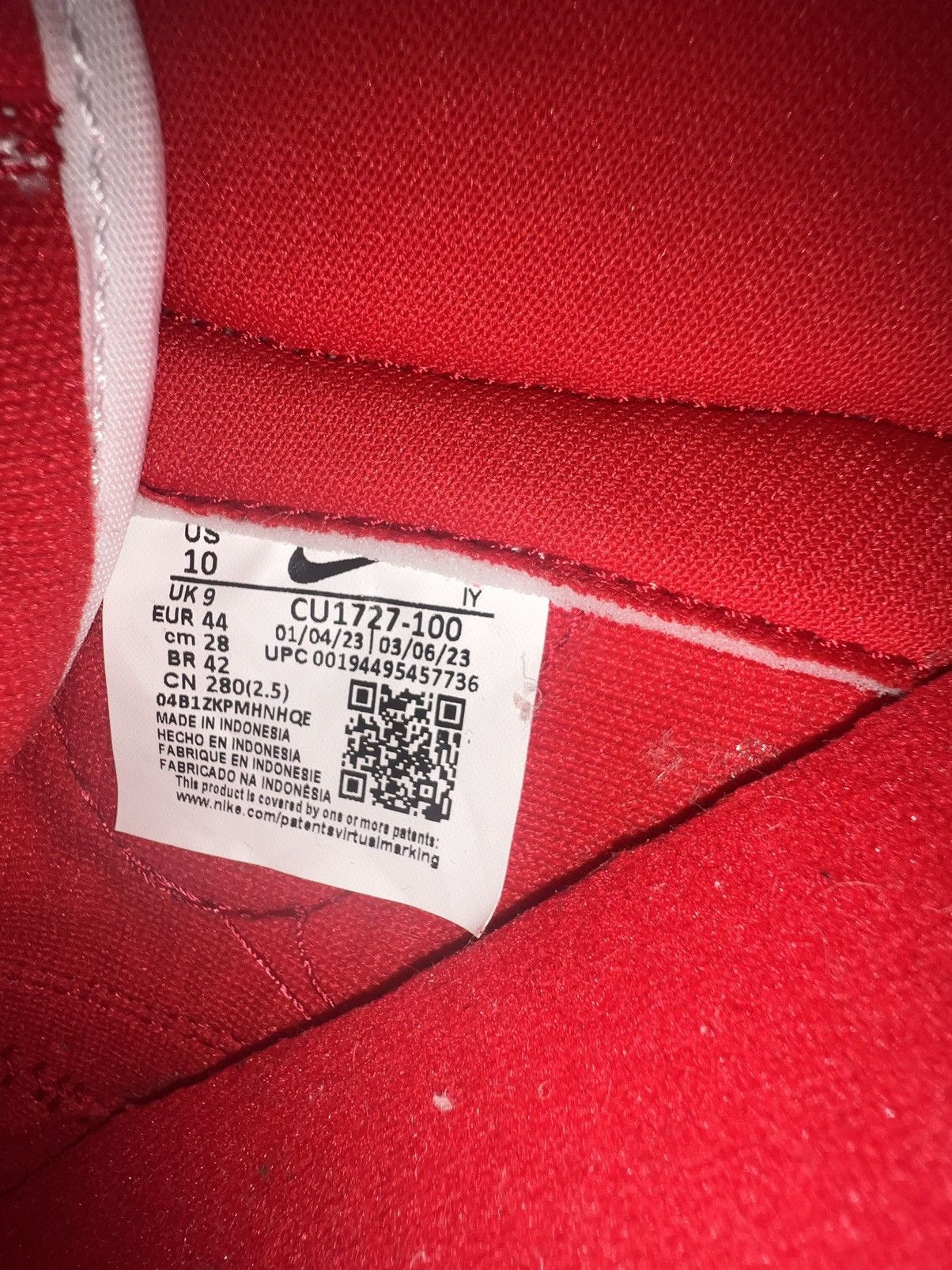 Nike 2020 Dunk Low Retro SP 'St. John's' Size US 10 / EU 43 - 7 Thumbnail