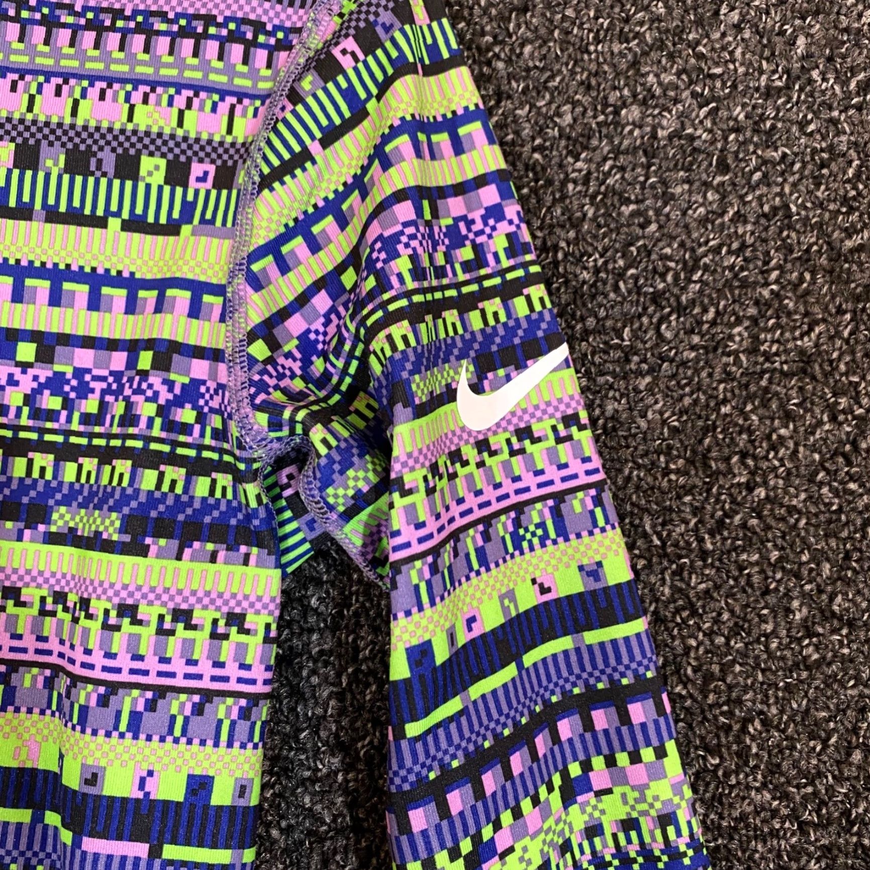 Nike Nike Pullover Womens Medium Green Purple Geometric Dri-Fit Lightweight Running Size M / US 6-8 / IT 42-44 - 6 Thumbnail