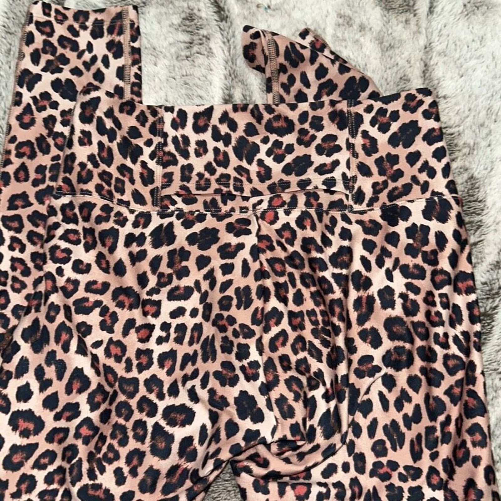 Other Summer Salt Animal Print Cheetah Leggings | Sz 4 Size 27" / US 4 / IT 40 - 5 Thumbnail