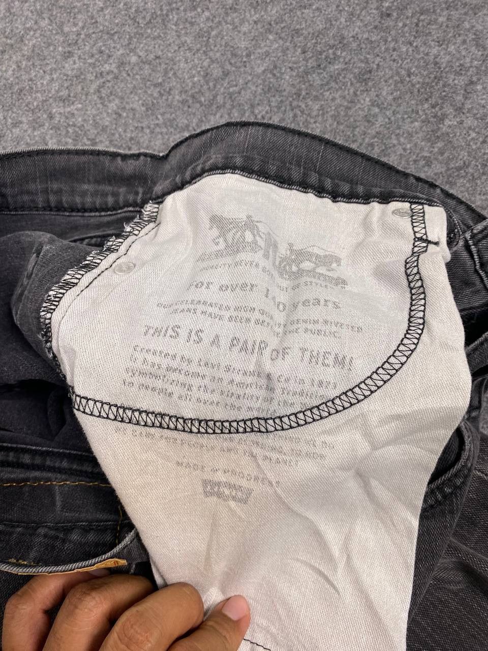 Levi's levis 514 faded black distressed denim Size US 34 / EU 50 - 13 Thumbnail