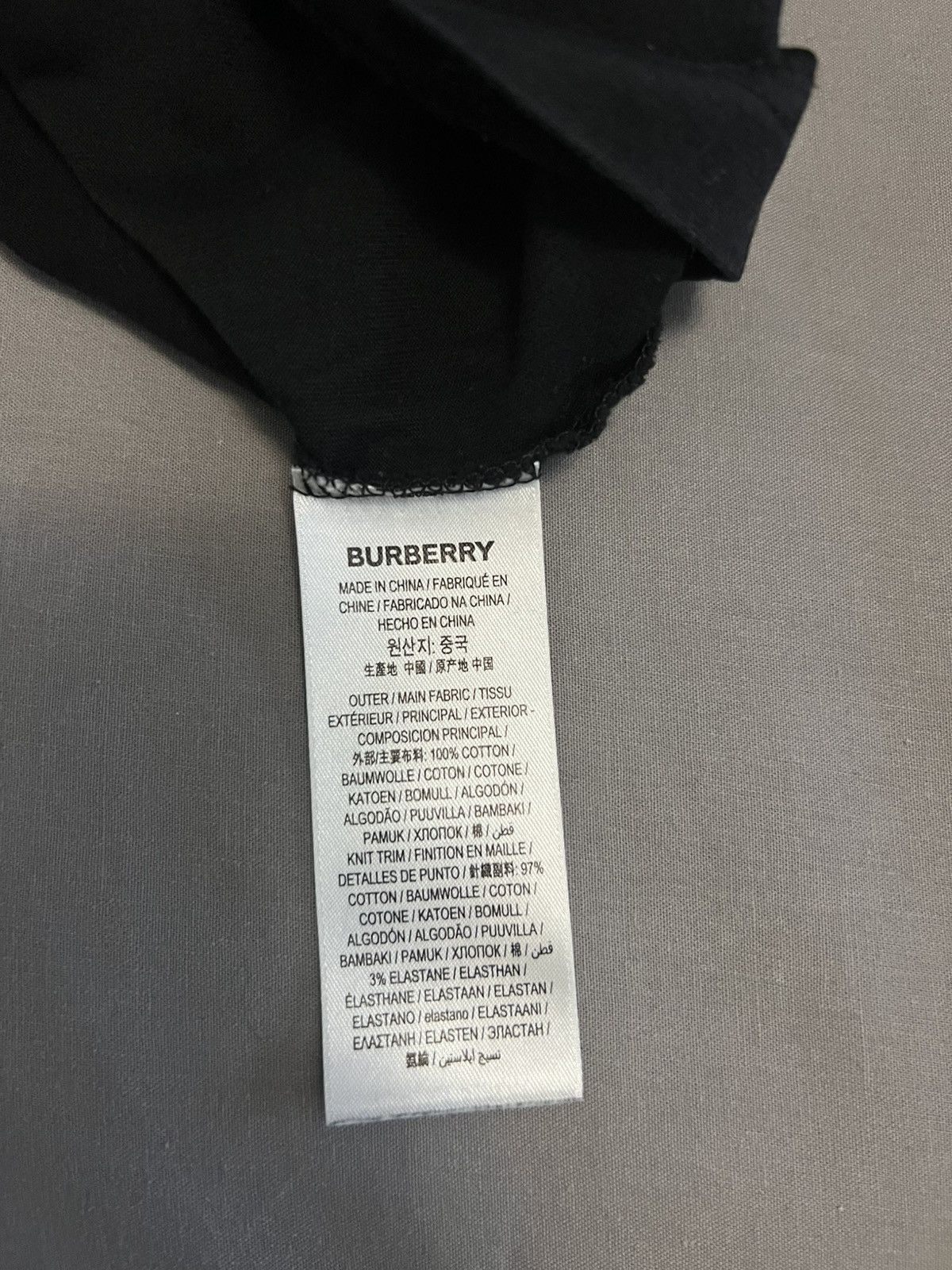 Burberry Burberry Basic T-Shirt with Logo on Sleeves Size US XXL / EU 58 / 5 - 8 Thumbnail