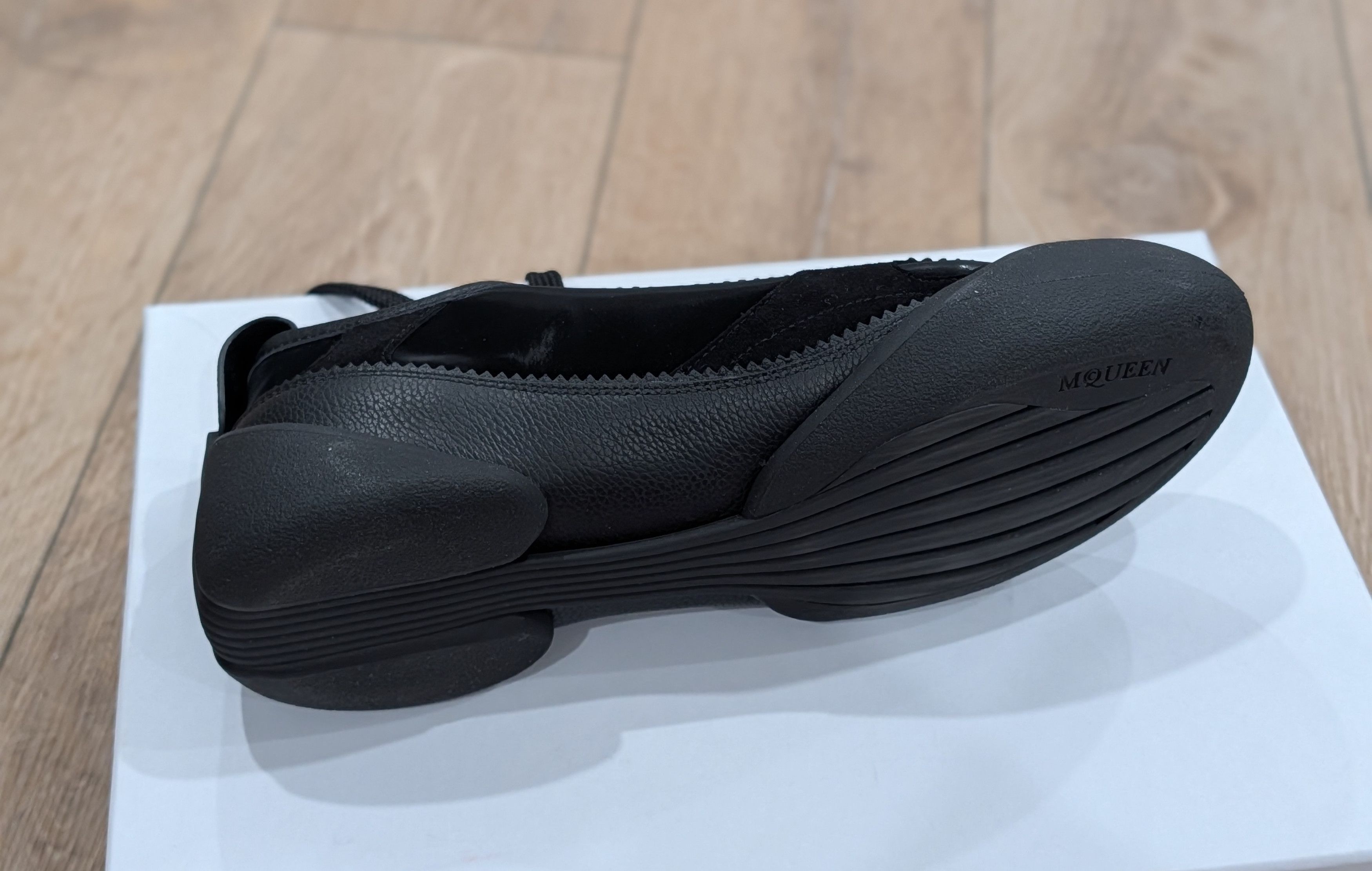Alexander McQueen Alexander McQueen "Flexion" Low-Top Sneakers Black 43 US 10 Size US 10 / EU 43 - 7 Thumbnail