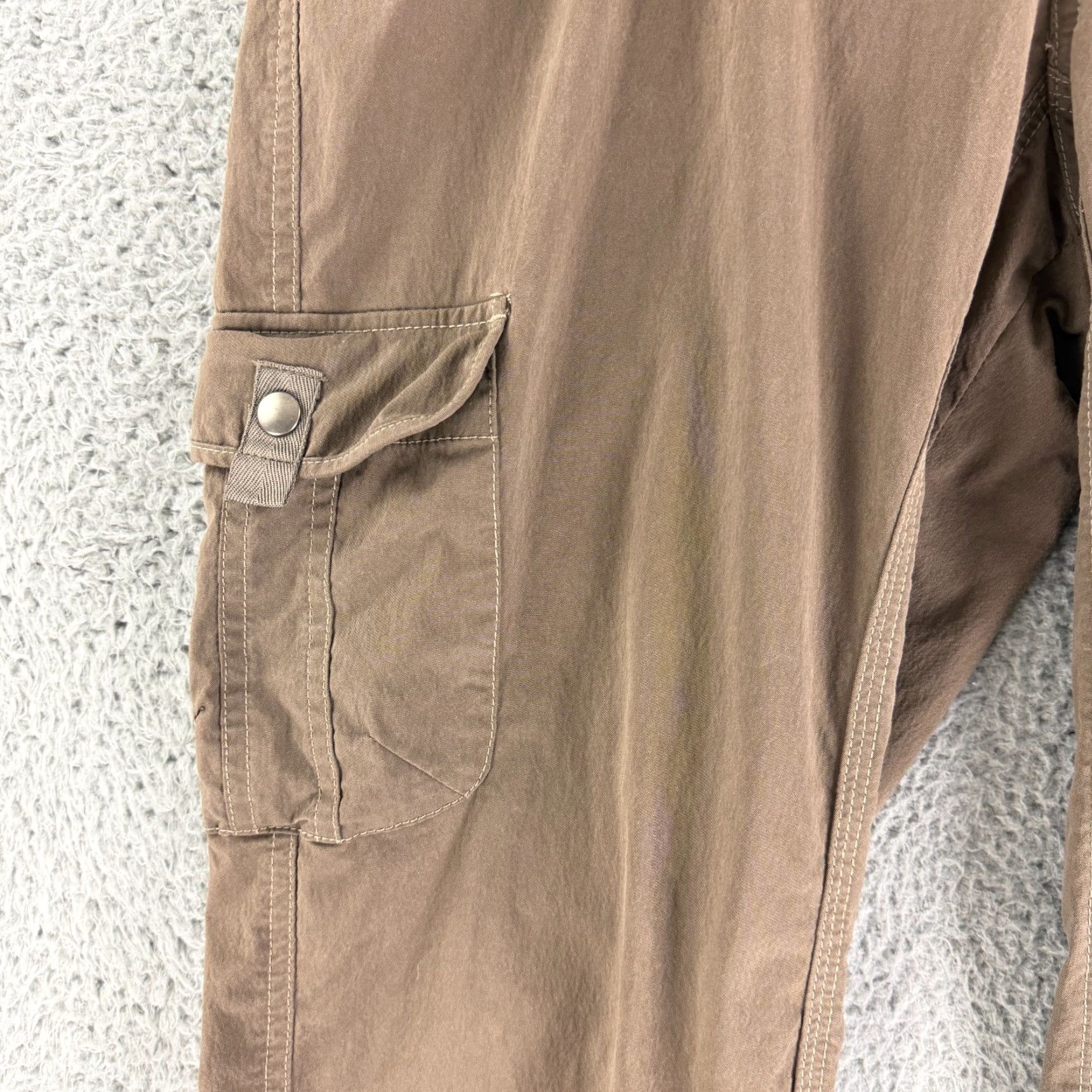 Vintage Kuhl Splash Cargo Roll Up Pant Womens Size 14 Brown Straight Leg Hiking Outdoor Pants Size 36" / US 14 / IT 50 - 2 Thumbnail