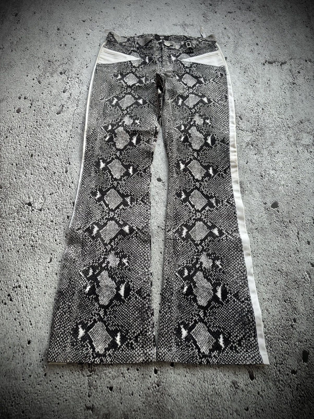 Tornado Mart 2000's Japanese Flare snake pants Size 28" / US 6 / IT 42 - 1 Thumbnail