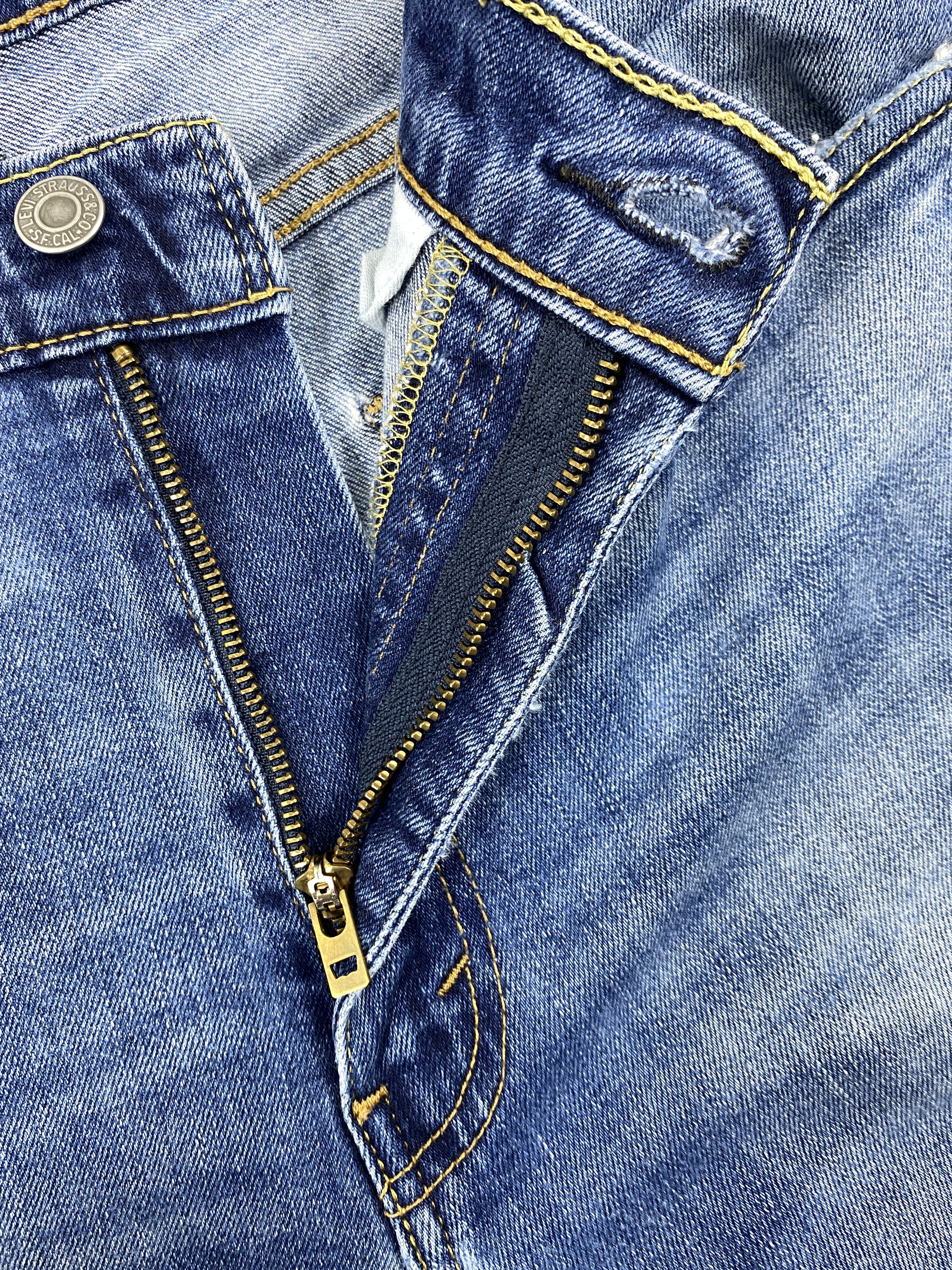 Distressed Blue Levi's 513 Jeans 32x29.5 Denim -SJ123