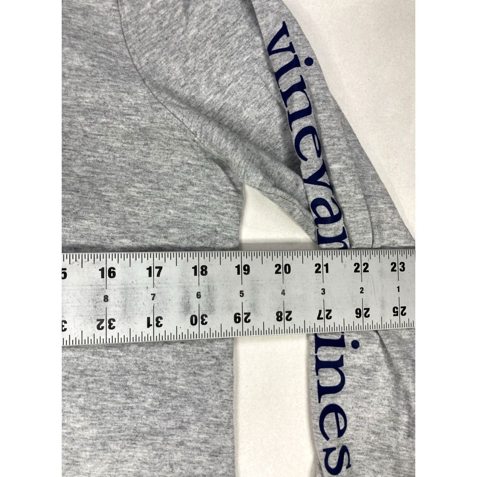 Vineyard Vines Vineyard Vines Merry Christmas Pocket Graphic T-shirt Women Small Long Sleeve Size M / US 6-8 / IT 42-44 - 7 Thumbnail